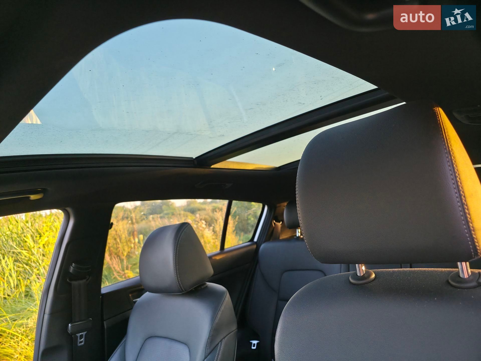 Kia Sportage 2019 VIN KNDP6CAC7L7743841 фото оголошення 12 з 20