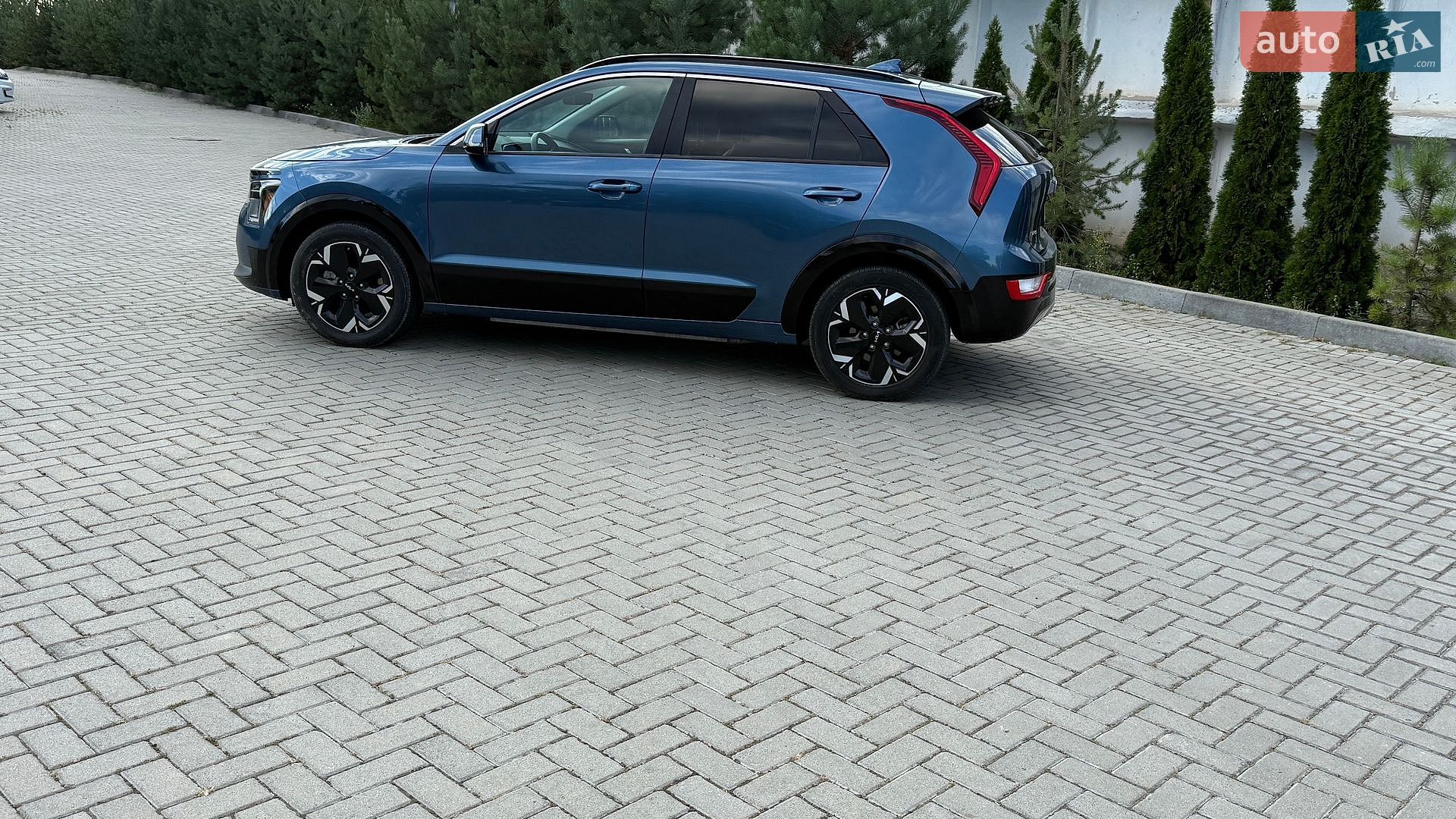 Kia Niro 2023 VIN KNDCR3L12P5027108 фото оголошення 8 з 54