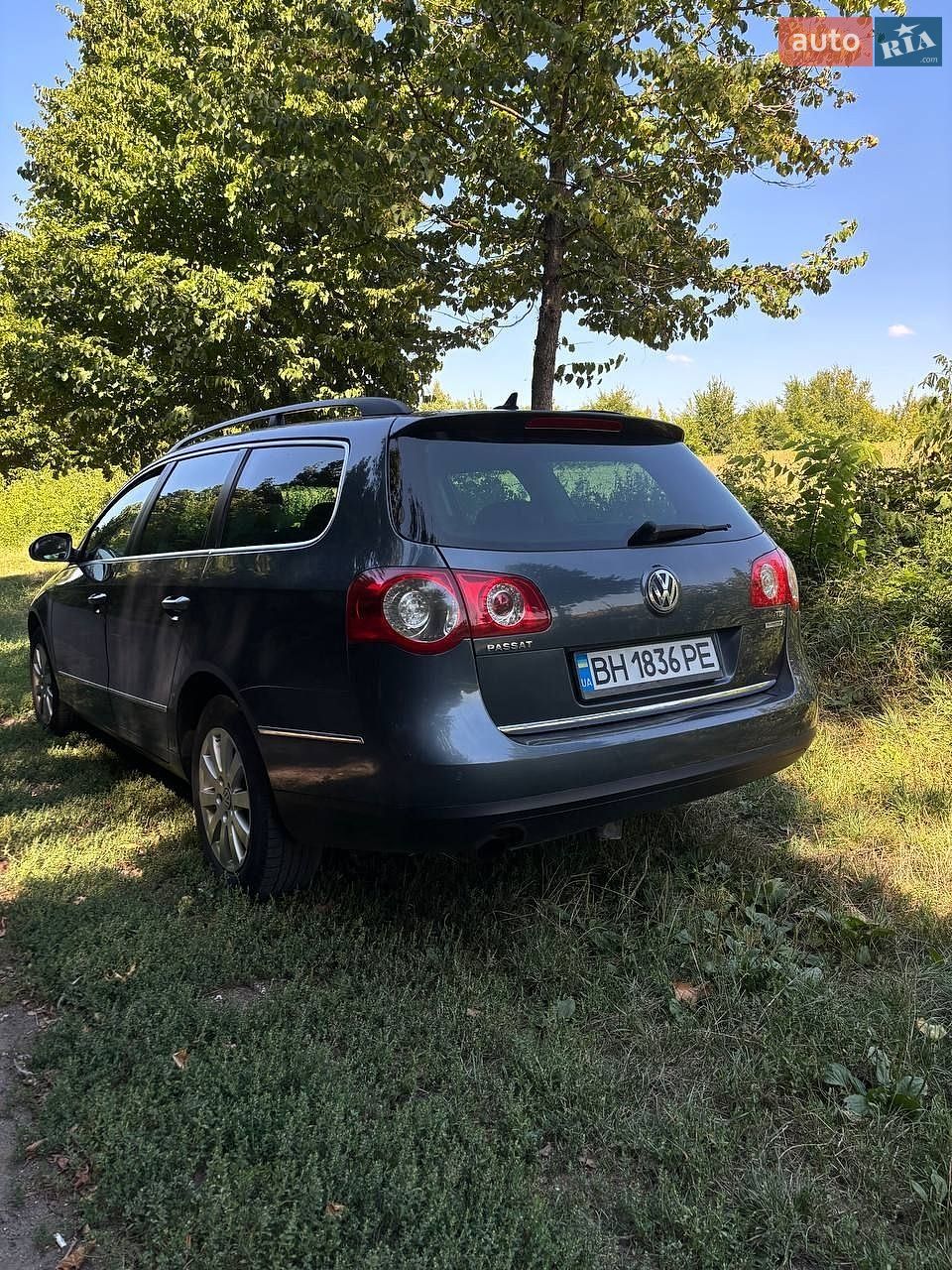 Volkswagen Passat 2010 VIN WVWZZZ3CZAE087795 фото оголошення 4 з 11
