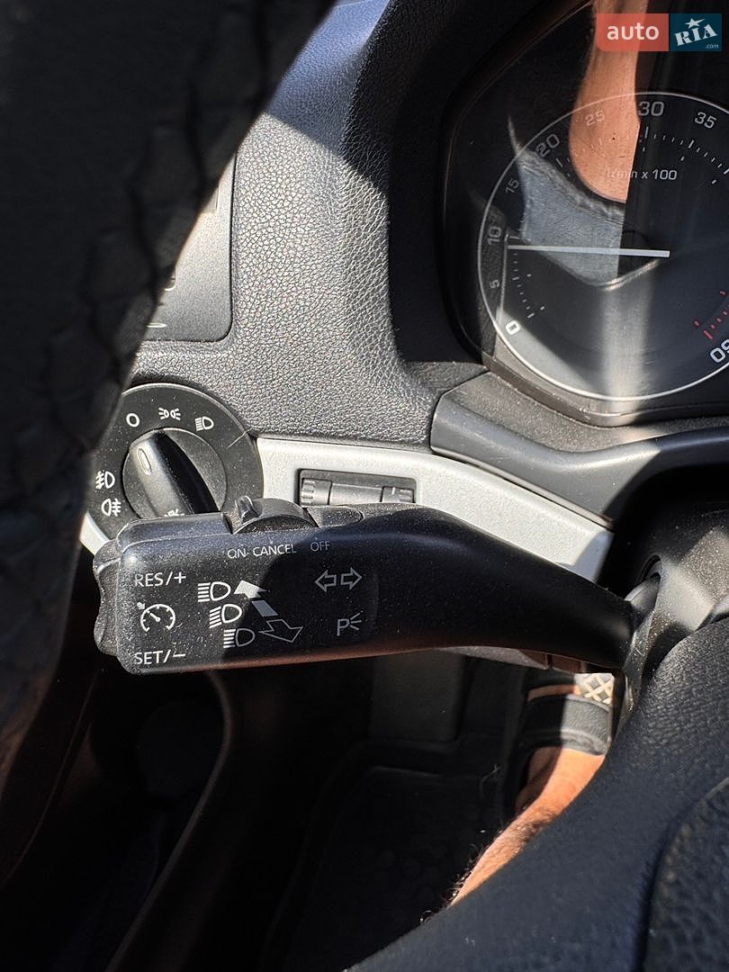 Skoda Octavia 2008 VIN TMBHS61Z882117984 фото оголошення 16 з 31