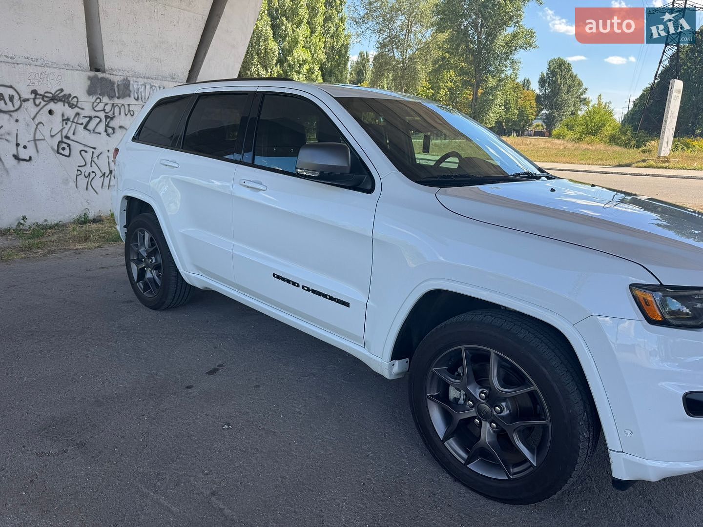 Jeep Grand Cherokee 2021 VIN 1C4RJFBG2MC670820 фото оголошення 5 з 49