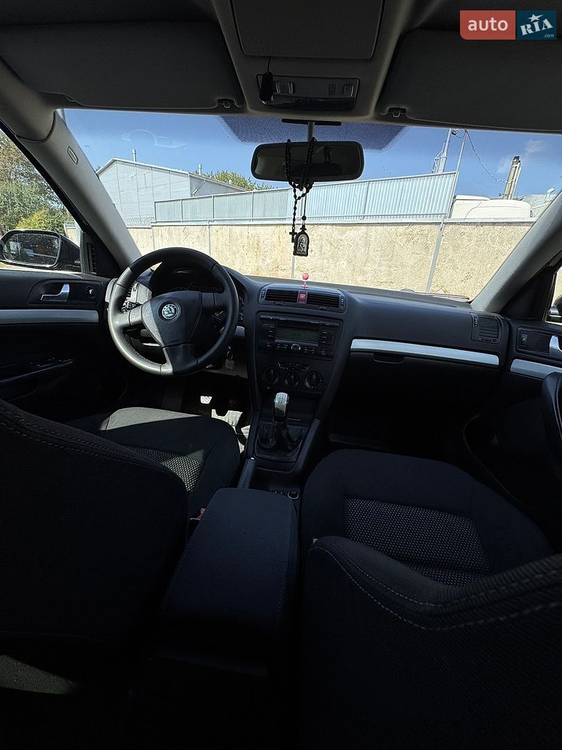 Skoda Octavia 2008 VIN TMBHS61Z882117984 фото оголошення 21 з 31
