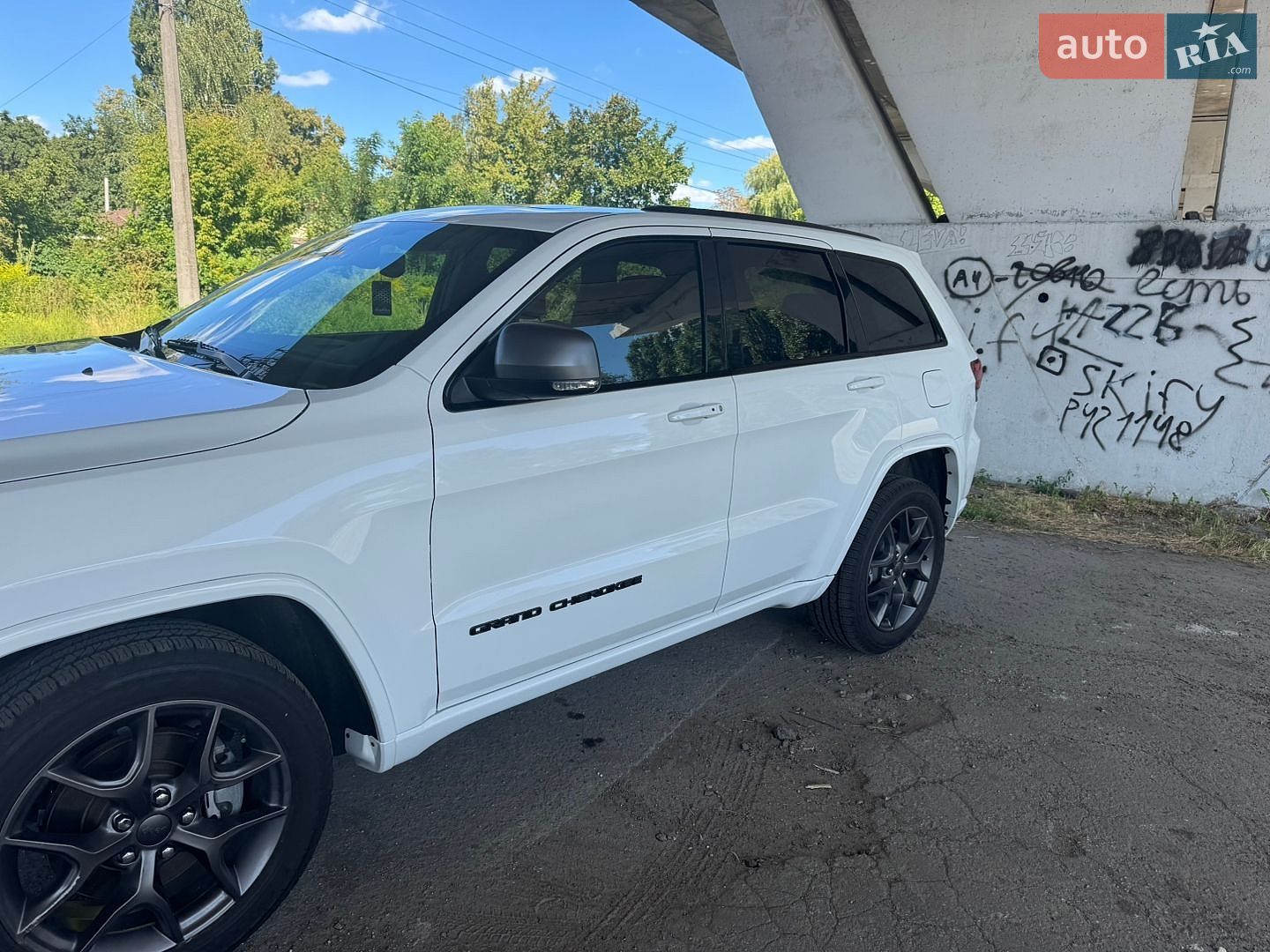 Jeep Grand Cherokee 2021 VIN 1C4RJFBG2MC670820 фото оголошення 11 з 49