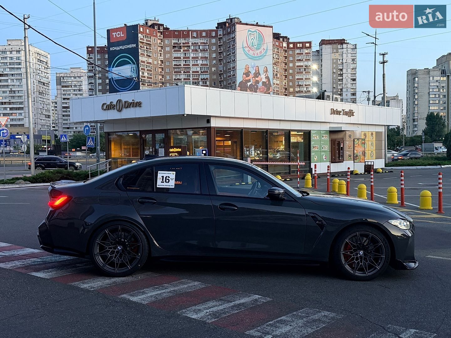 BMW M3 2021 VIN WBS43AY08NFM01523 фото оголошення 9 з 38