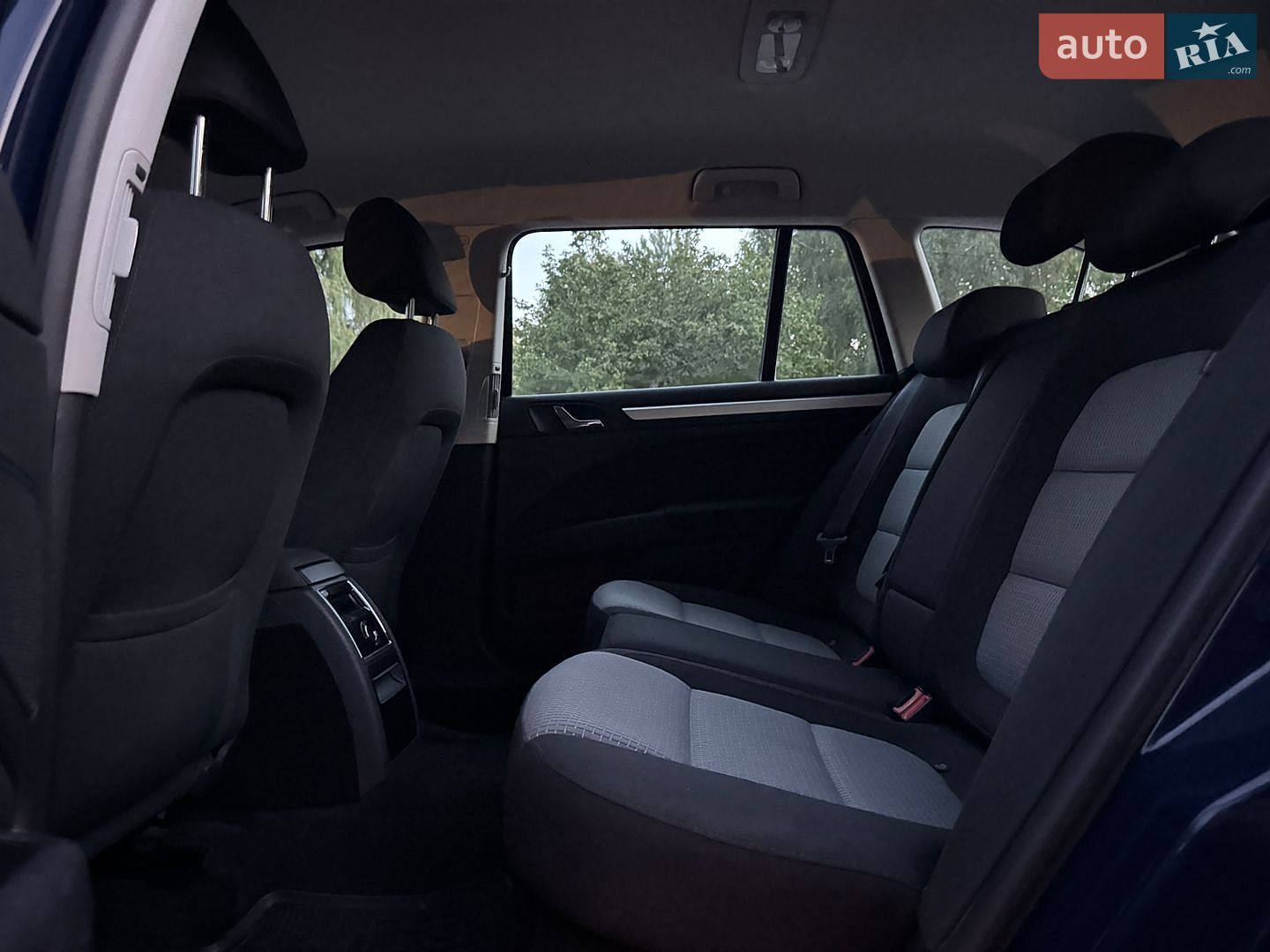 Skoda Superb 2012 VIN TMBJJ93T7C9035016 фото оголошення 38 з 53