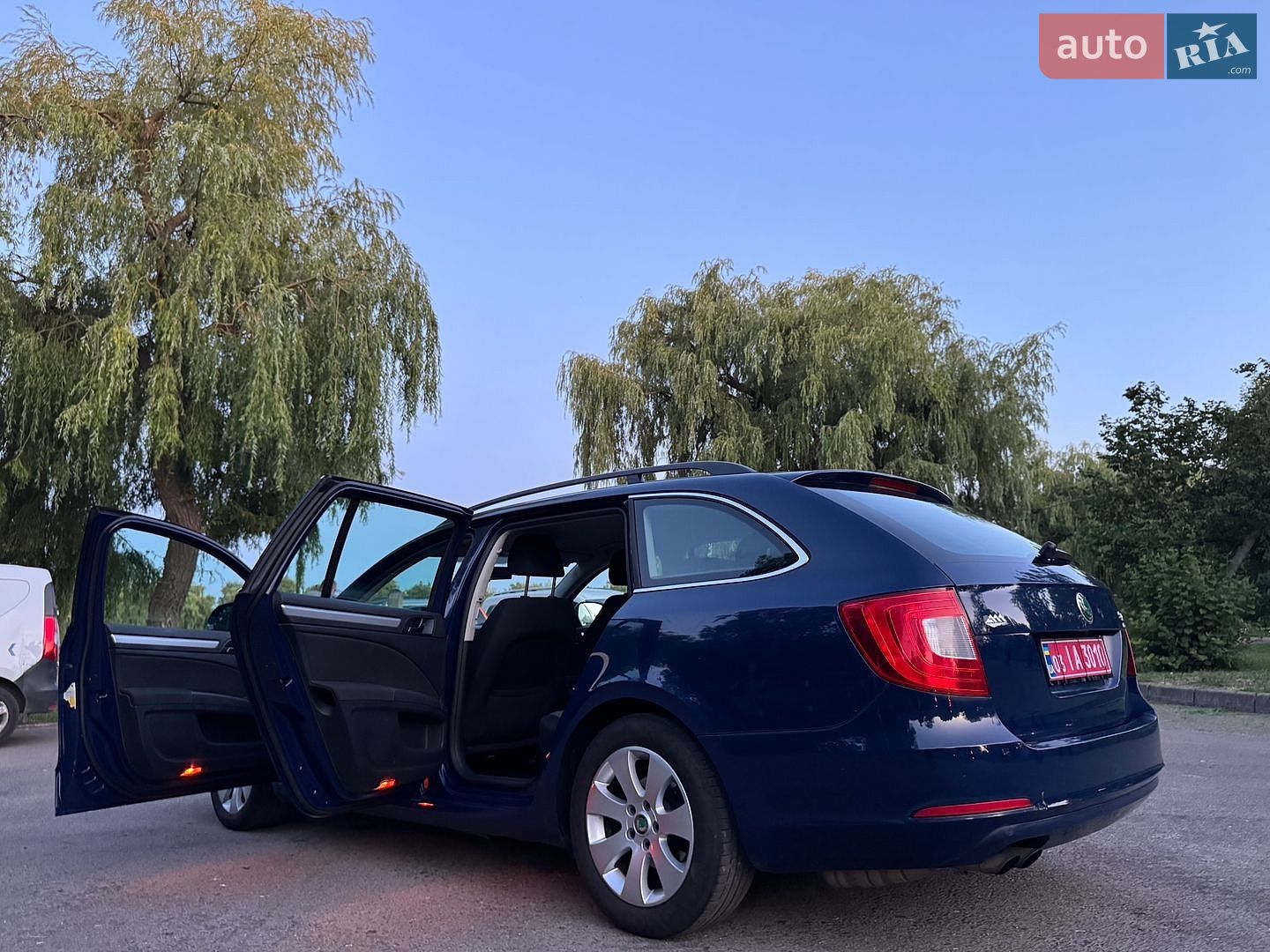 Skoda Superb 2012 VIN TMBJJ93T7C9035016 фото оголошення 24 з 53