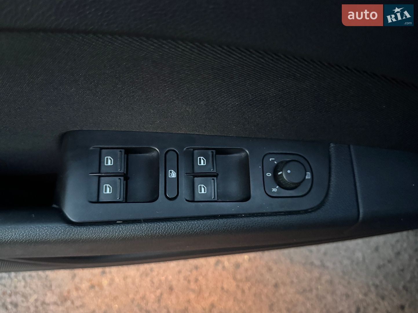 Skoda Superb 2012 VIN TMBJJ93T7C9035016 фото оголошення 29 з 53