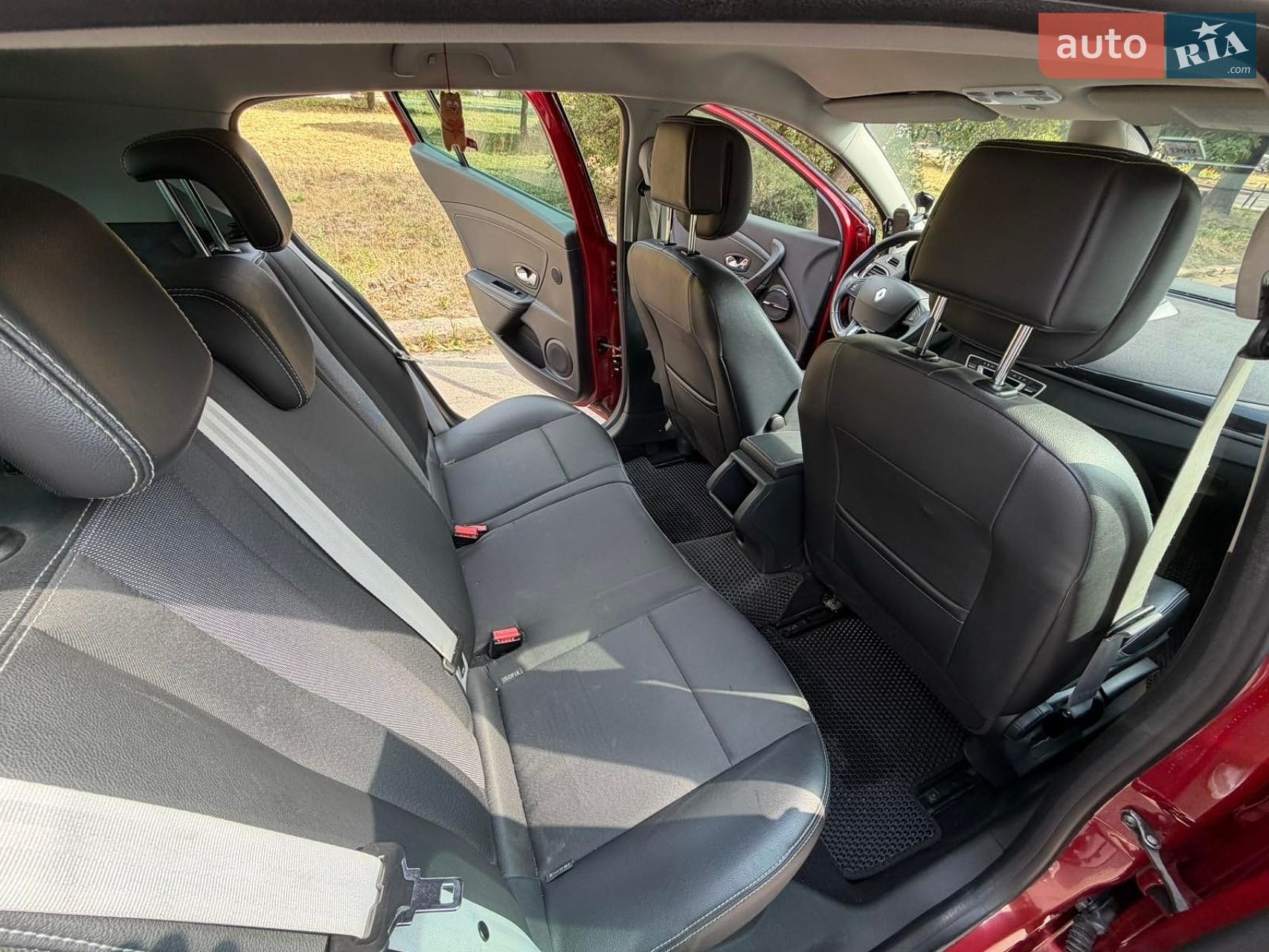 Renault Megane 2013 VIN VF1BZX40648592223 фото оголошення 4 з 10