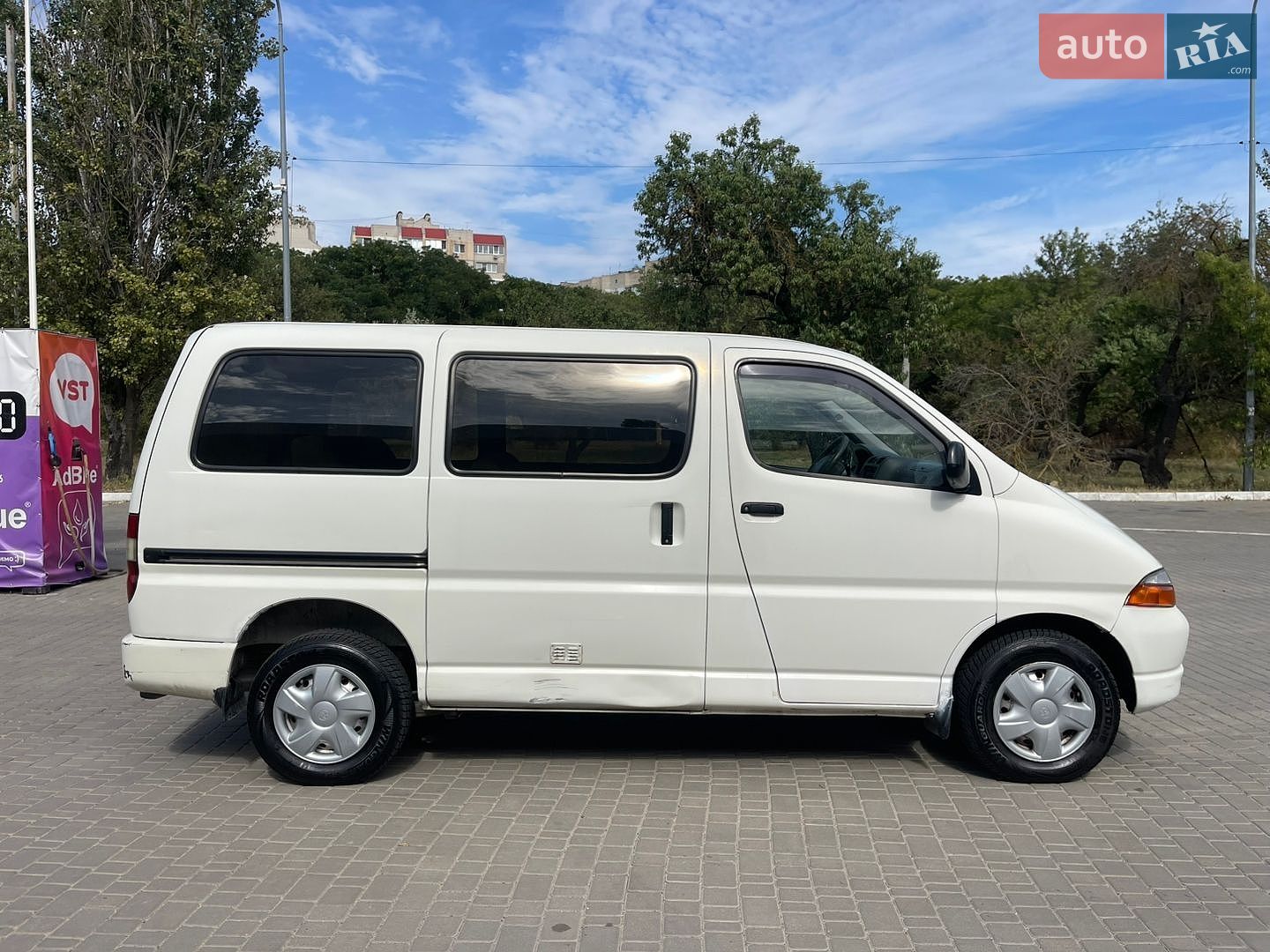 Toyota Hiace 2001 VIN JT121JK1100002262 фото оголошення 4 з 22