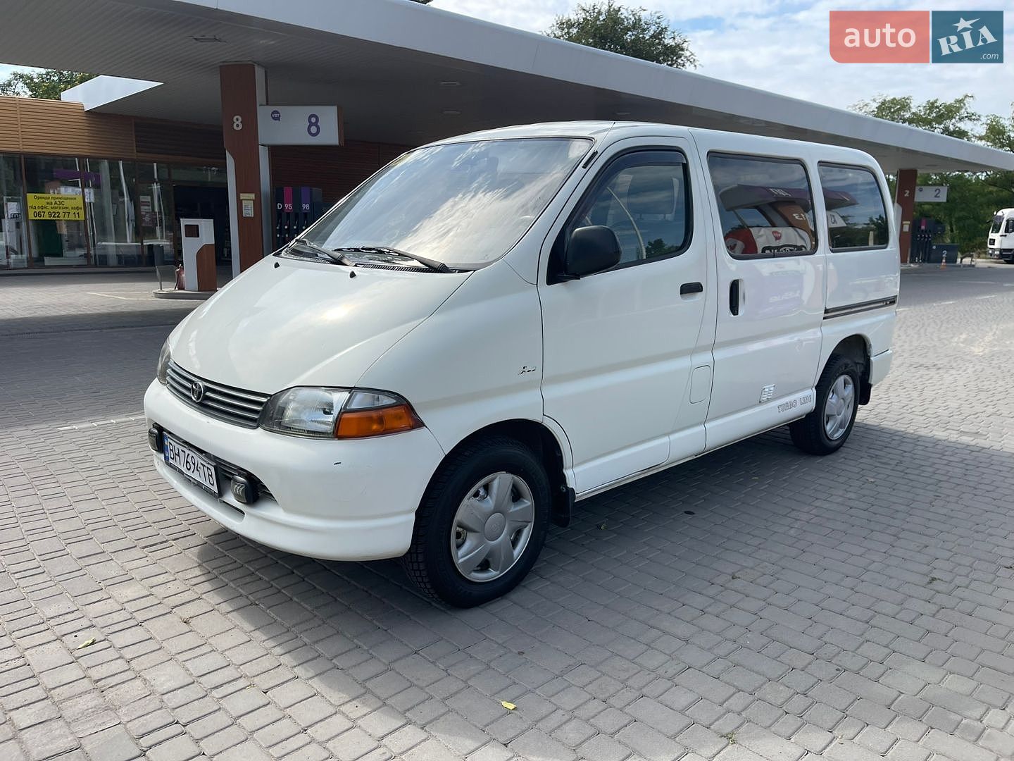 Toyota Hiace 2001 VIN JT121JK1100002262 фото оголошення 8 з 22