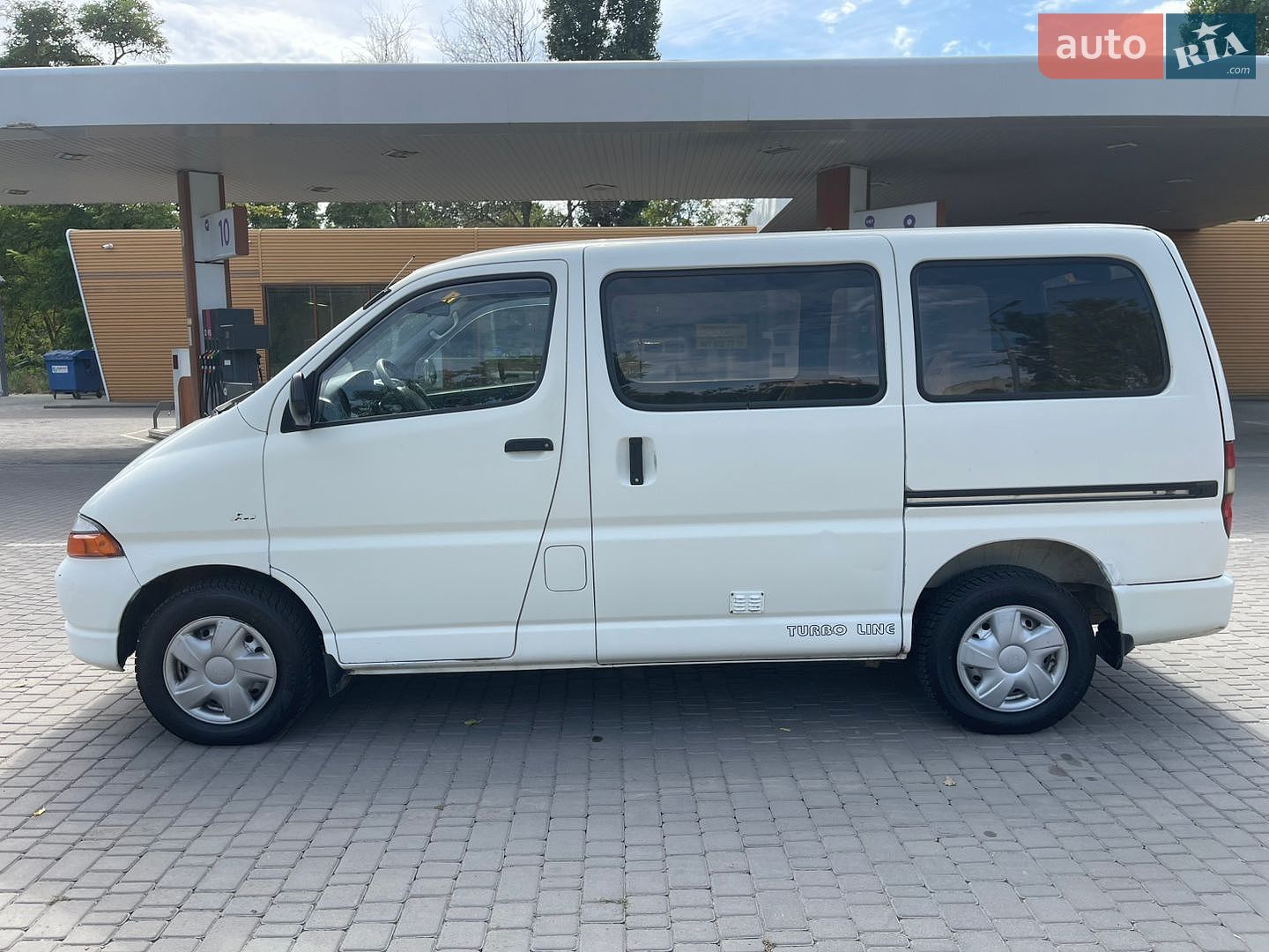 Toyota Hiace 2001 VIN JT121JK1100002262 фото оголошення 9 з 22