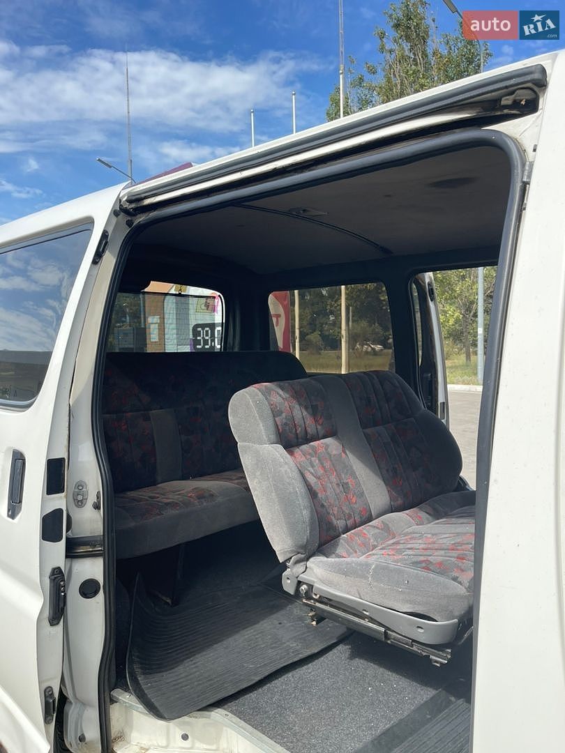 Toyota Hiace 2001 VIN JT121JK1100002262 фото оголошення 14 з 22