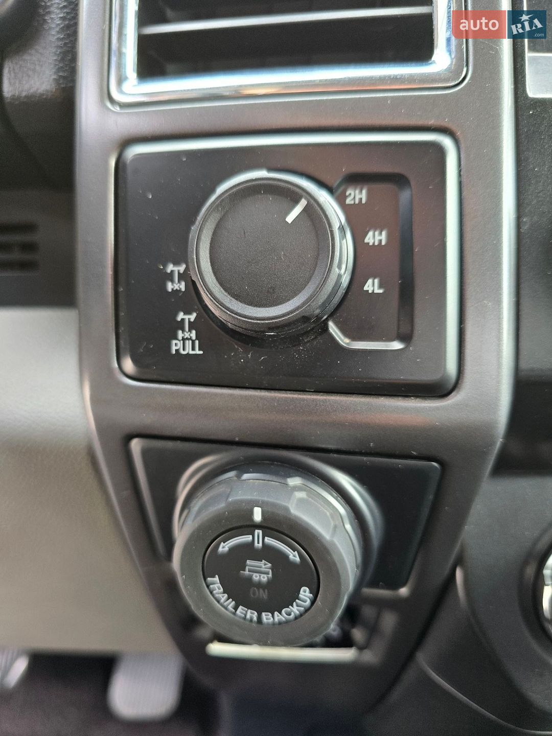Ford F-150 2016 VIN 1FTEX1EP5GFC14583 фото оголошення 14 з 19