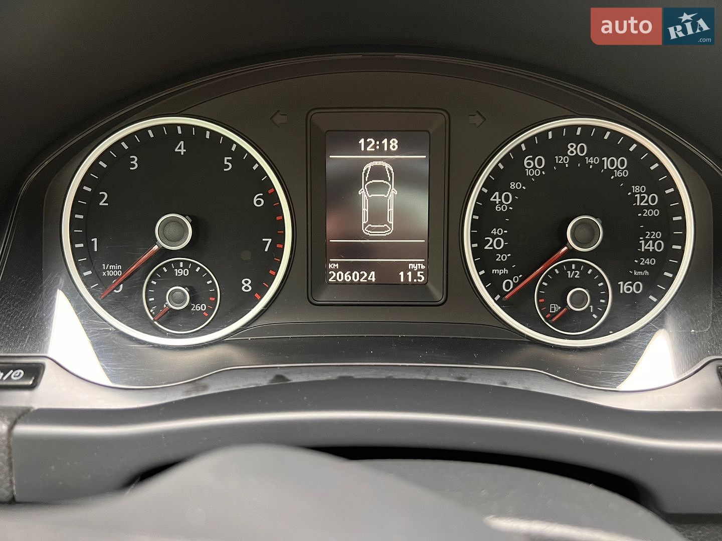 Volkswagen Tiguan 2016 VIN WVGSV7AX8HK009703 фото оголошення 10 з 22