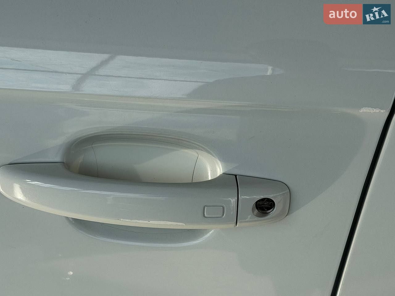 Audi A4 2015 VIN WAUAFAFL9GN003600 фото оголошення 9 з 24