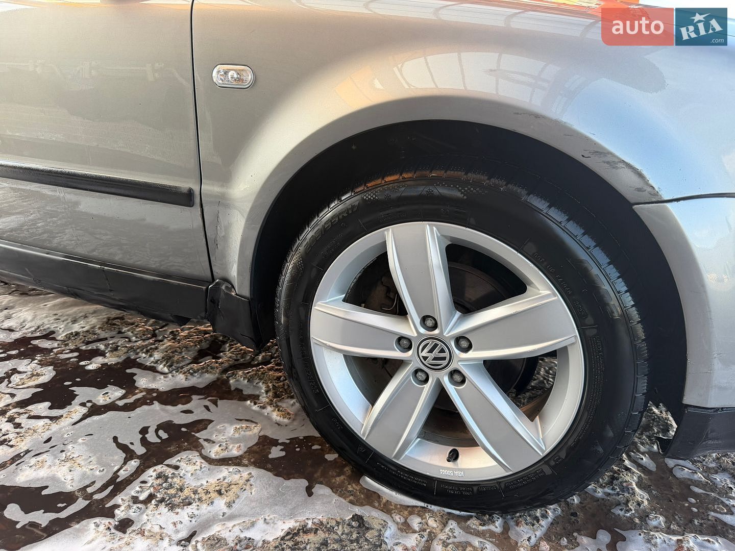 Volkswagen Passat 2002 VIN WVWZZZ3BZ2P180024 фото оголошення 7 з 14