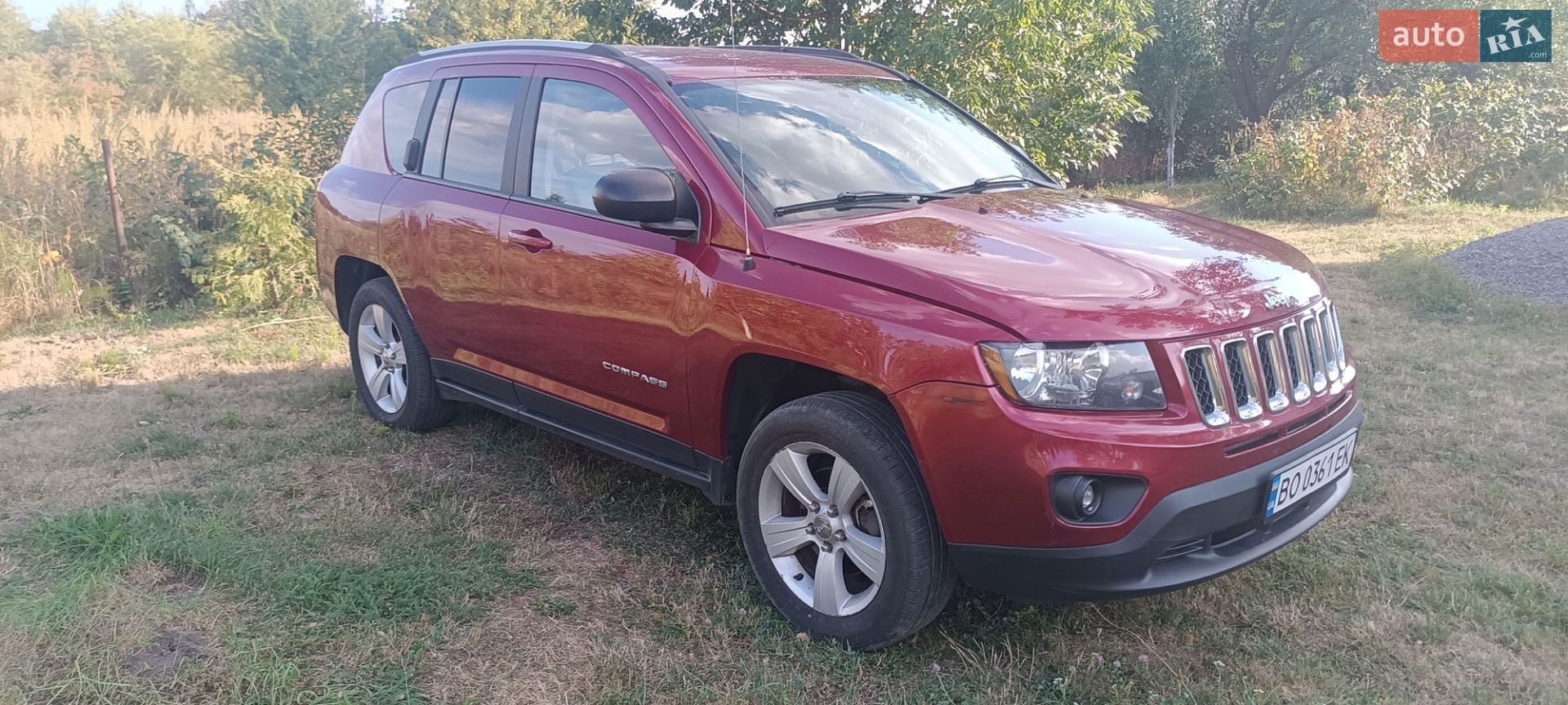 Jeep Compass 2016 VIN 1C4NJDBB7HD144030 фото оголошення 2 з 31