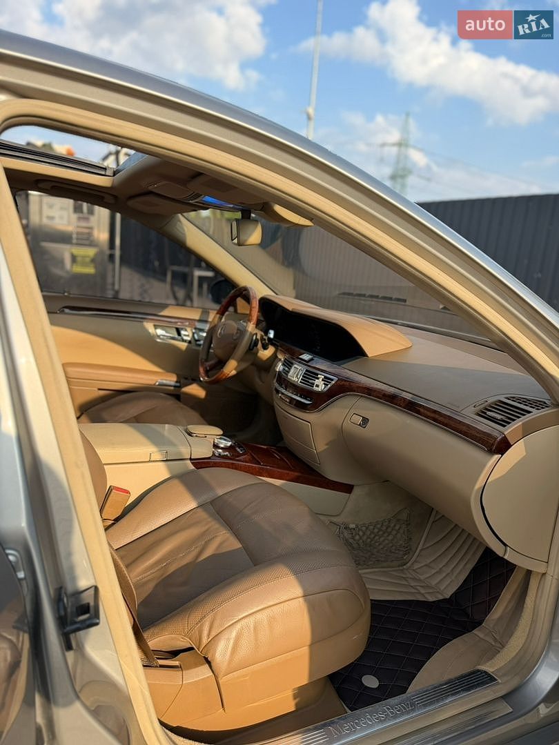 Mercedes-Benz S-Class 2009 VIN WDDNG86X19A248064 фото оголошення 29 з 31