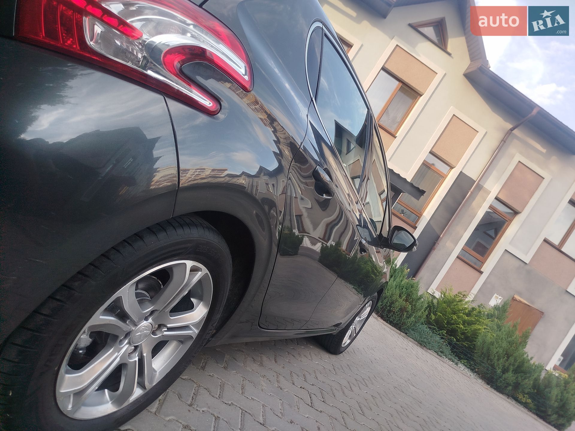 Peugeot 208 2012 VIN VF3CC8FP0CW126177 фото оголошення 15 з 34