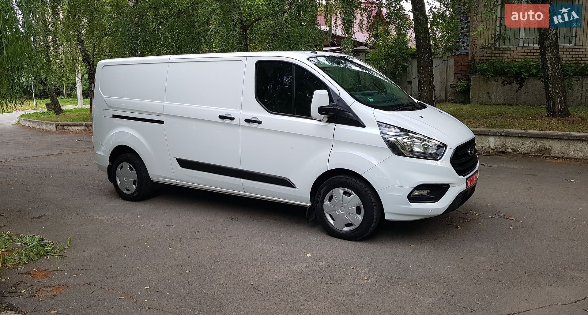 Ford Transit Custom 2019 VIN WF0YXXTTGYKK72753 фото оголошення 10 з 79