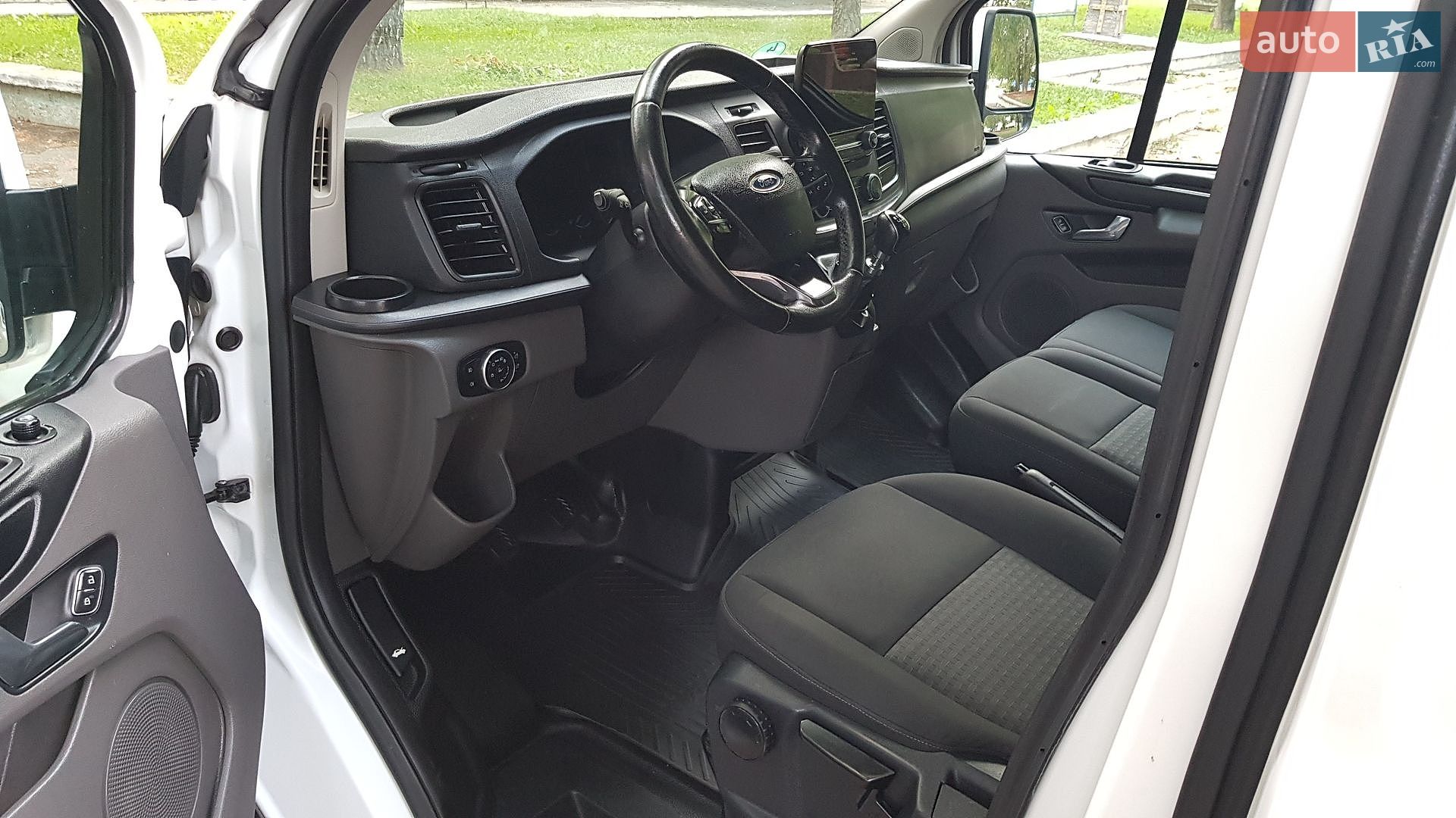 Ford Transit Custom 2019 VIN WF0YXXTTGYKK72753 фото оголошення 12 з 78