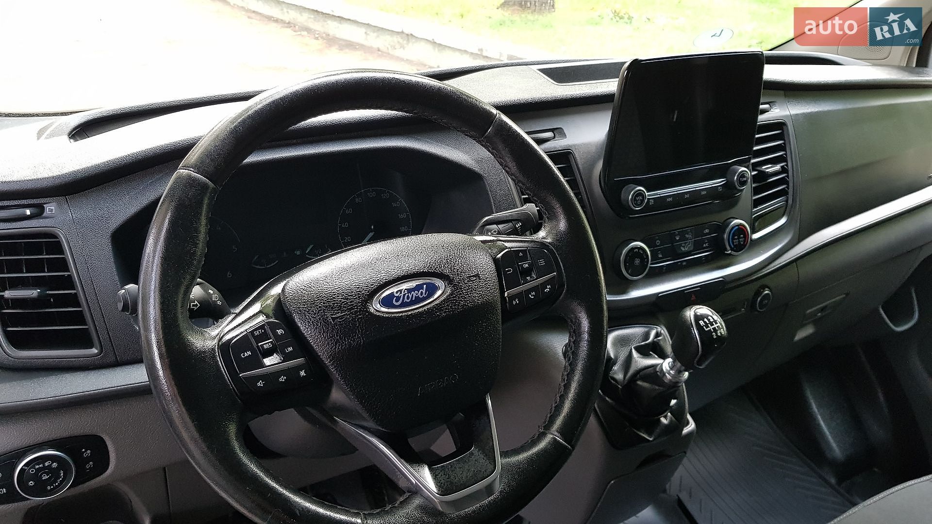 Ford Transit Custom 2019 VIN WF0YXXTTGYKK72753 фото оголошення 17 з 78