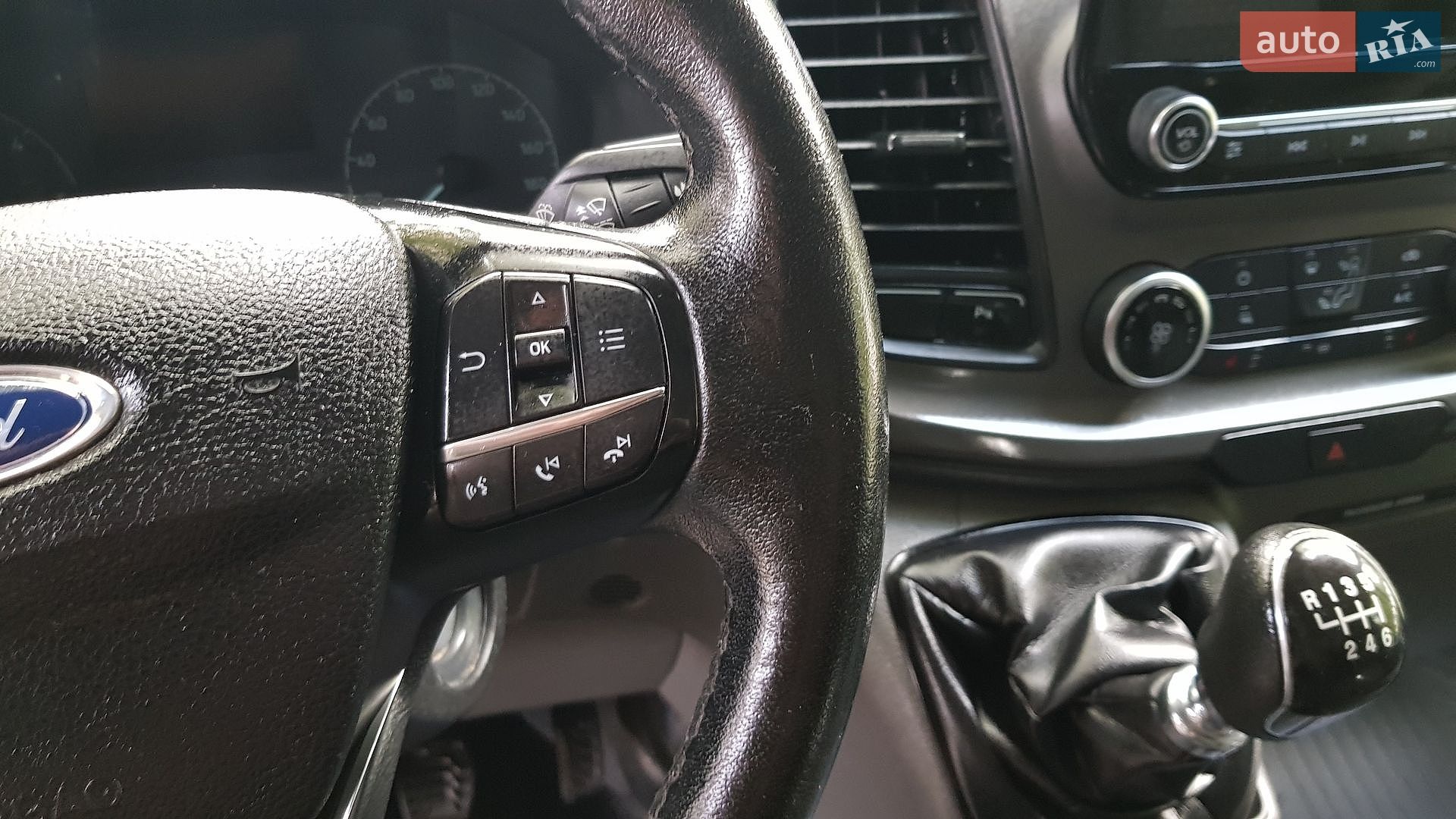 Ford Transit Custom 2019 VIN WF0YXXTTGYKK72753 фото оголошення 19 з 78