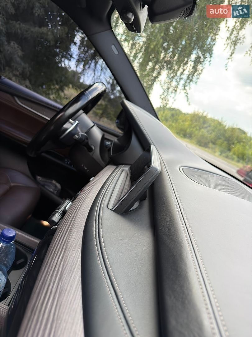BMW X5 2014 VIN WBAKS610500J88595 фото оголошення 25 з 70