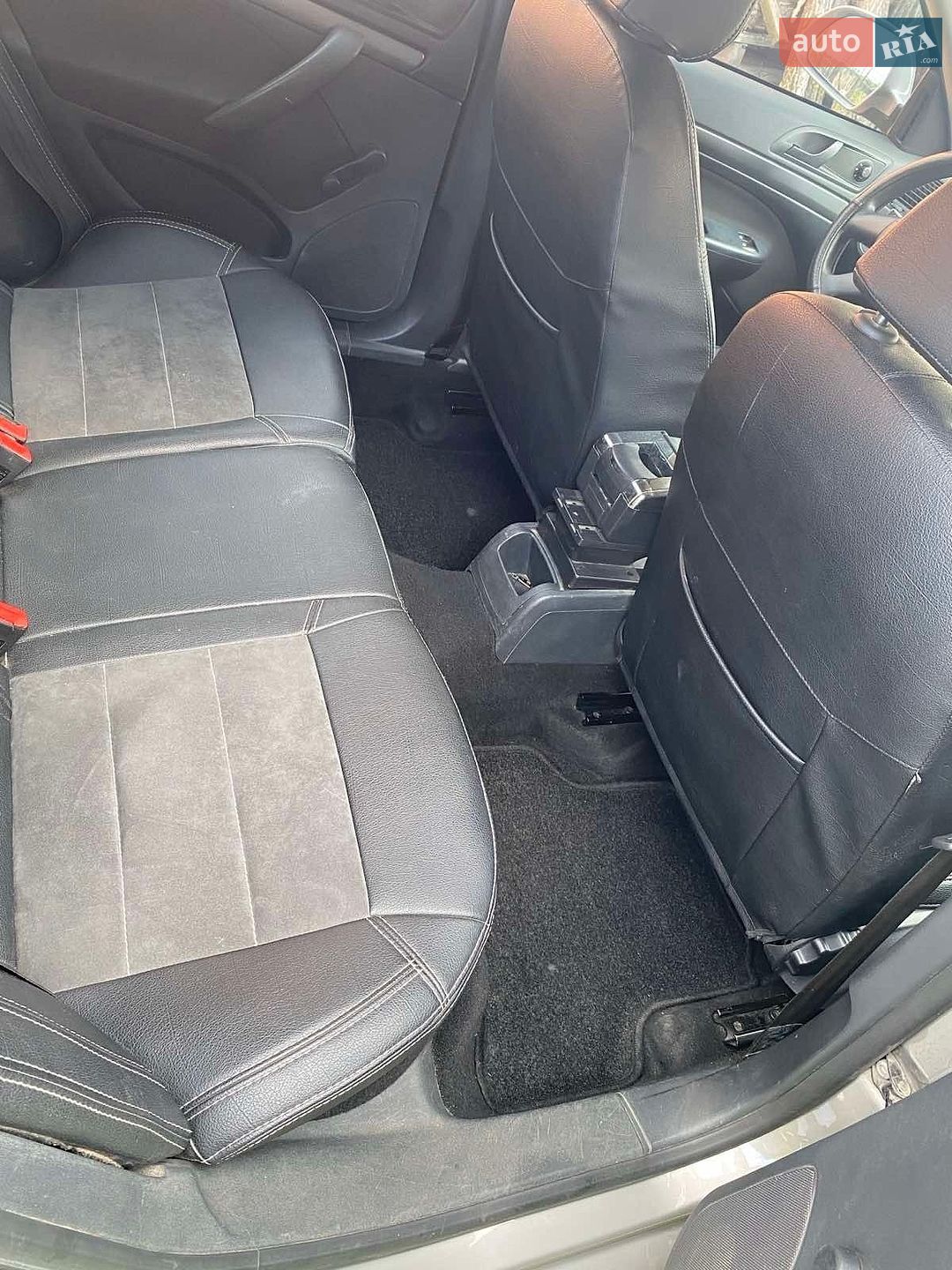 Skoda Octavia 2012 VIN TMBJT21Z1D2034883 фото оголошення 15 з 44