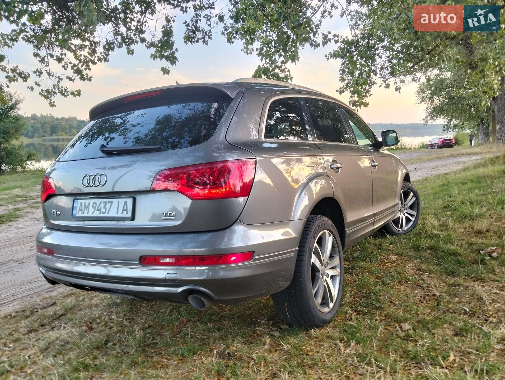 Audi Q7 2010 VIN WA1VMAFE0BD002730 фото оголошення 3 з 21