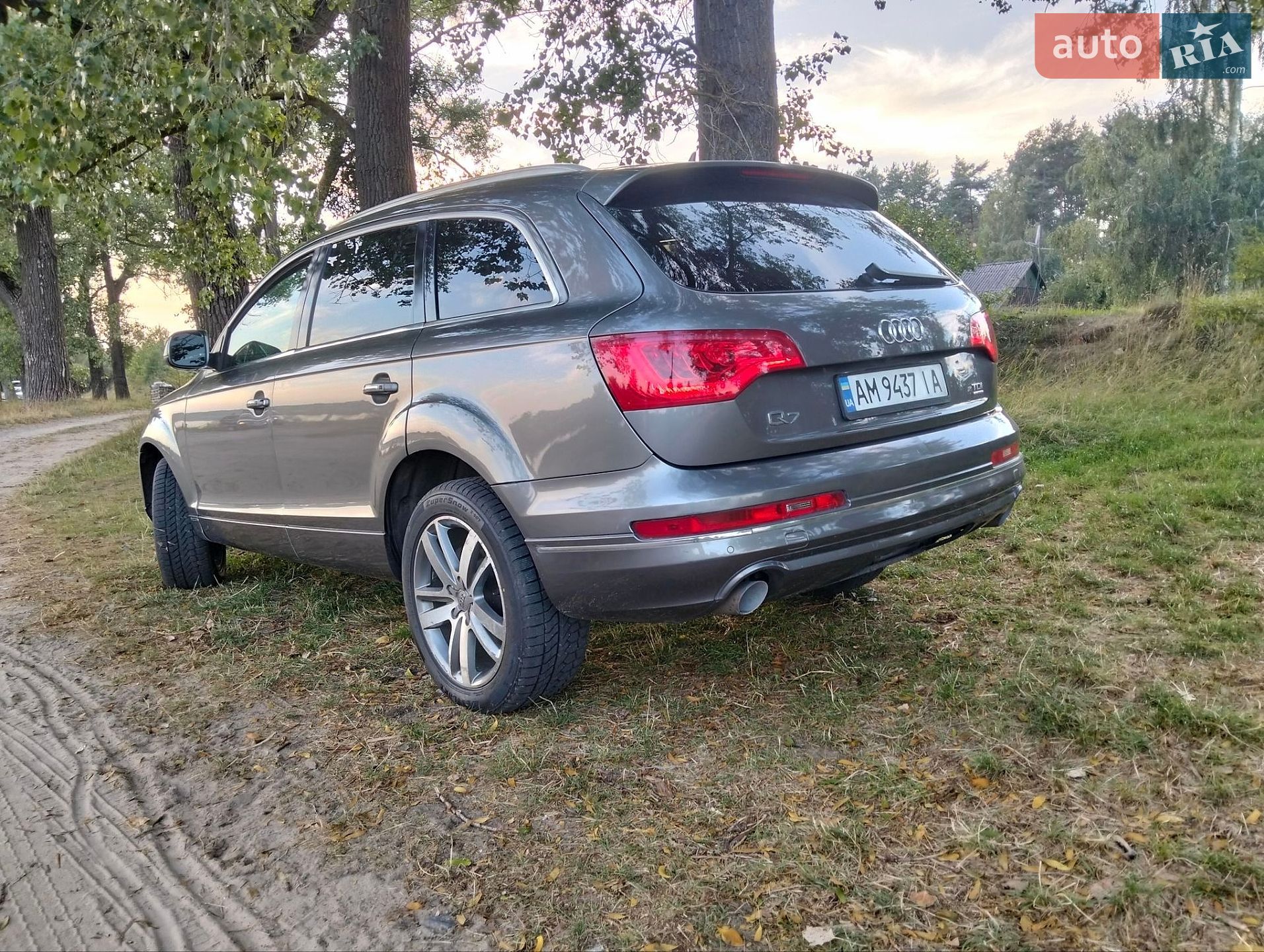 Audi Q7 2010 VIN WA1VMAFE0BD002730 фото оголошення 2 з 21