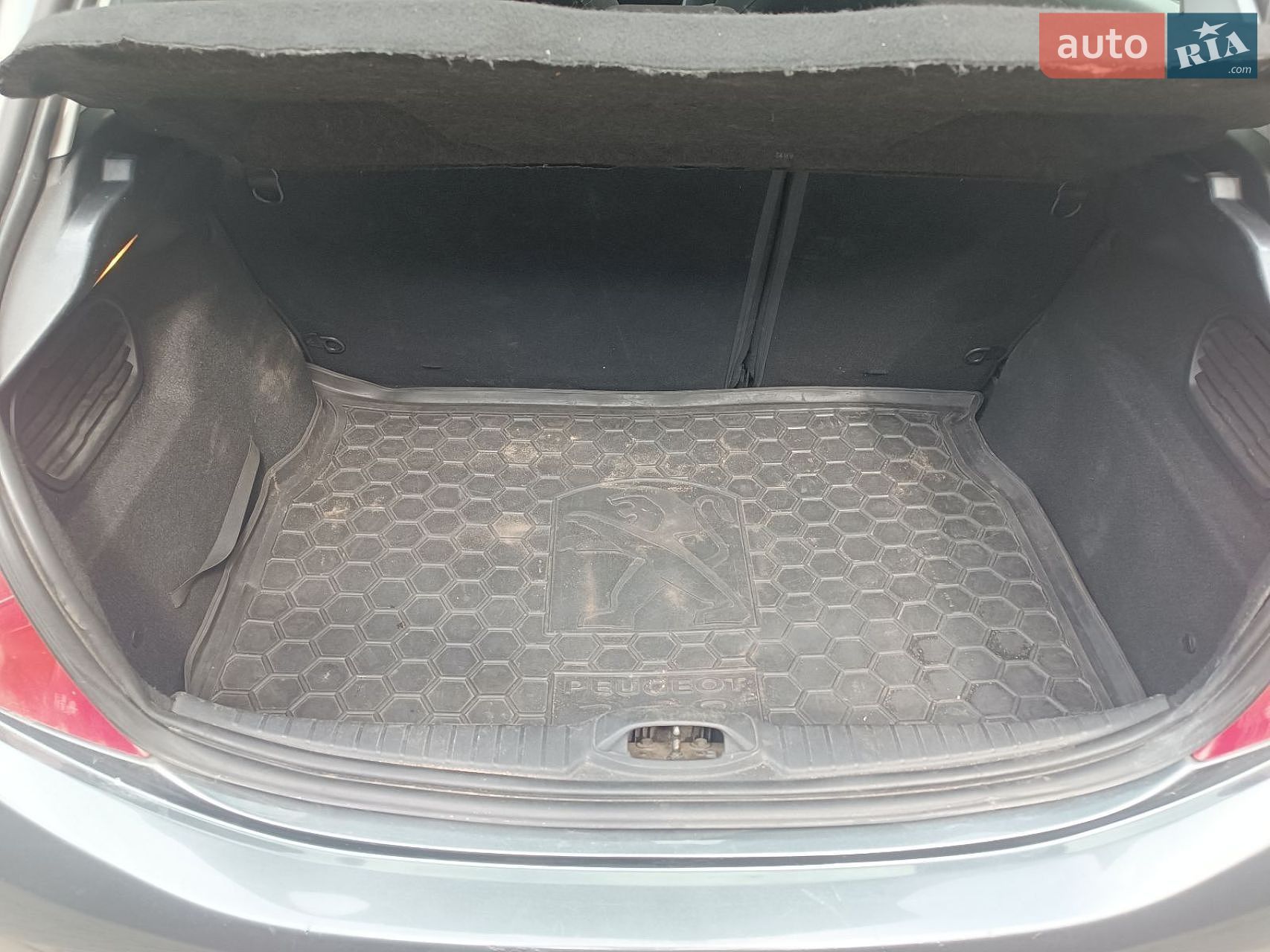 Peugeot 208 2012 VIN VF3CC8FP0CW126177 фото оголошення 32 з 34