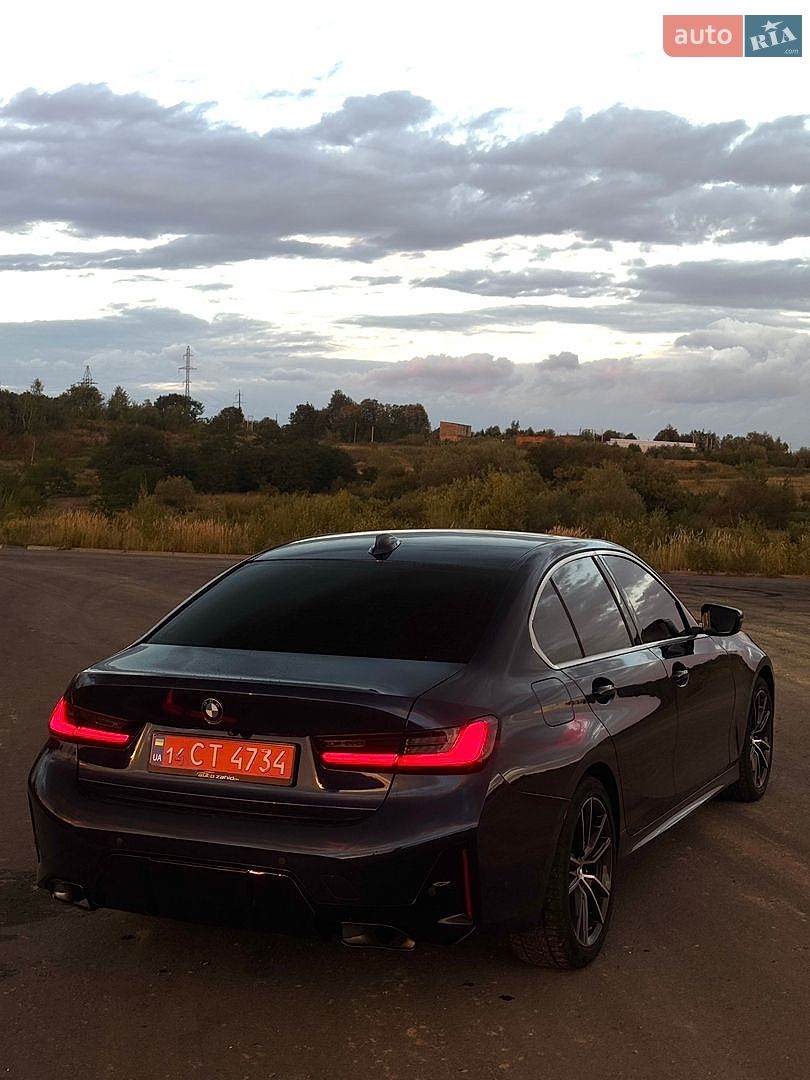 BMW 3 Series 2020 VIN WBA5R1C54KAK12287 фото оголошення 2 з 9