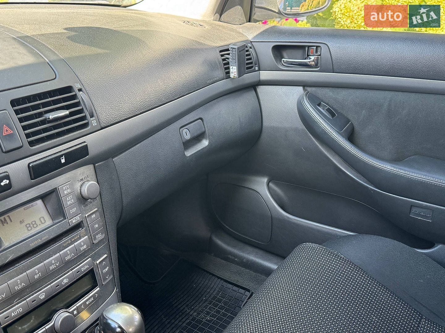 Toyota Avensis 2006 VIN SB1BR56L70E178945 фото оголошення 12 з 19