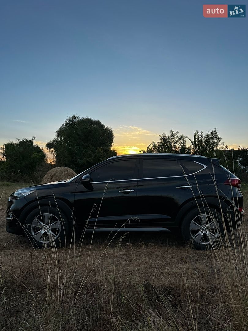 Hyundai Tucson 2016 VIN TMAJ3813DHJ342483 фото оголошення 4 з 22