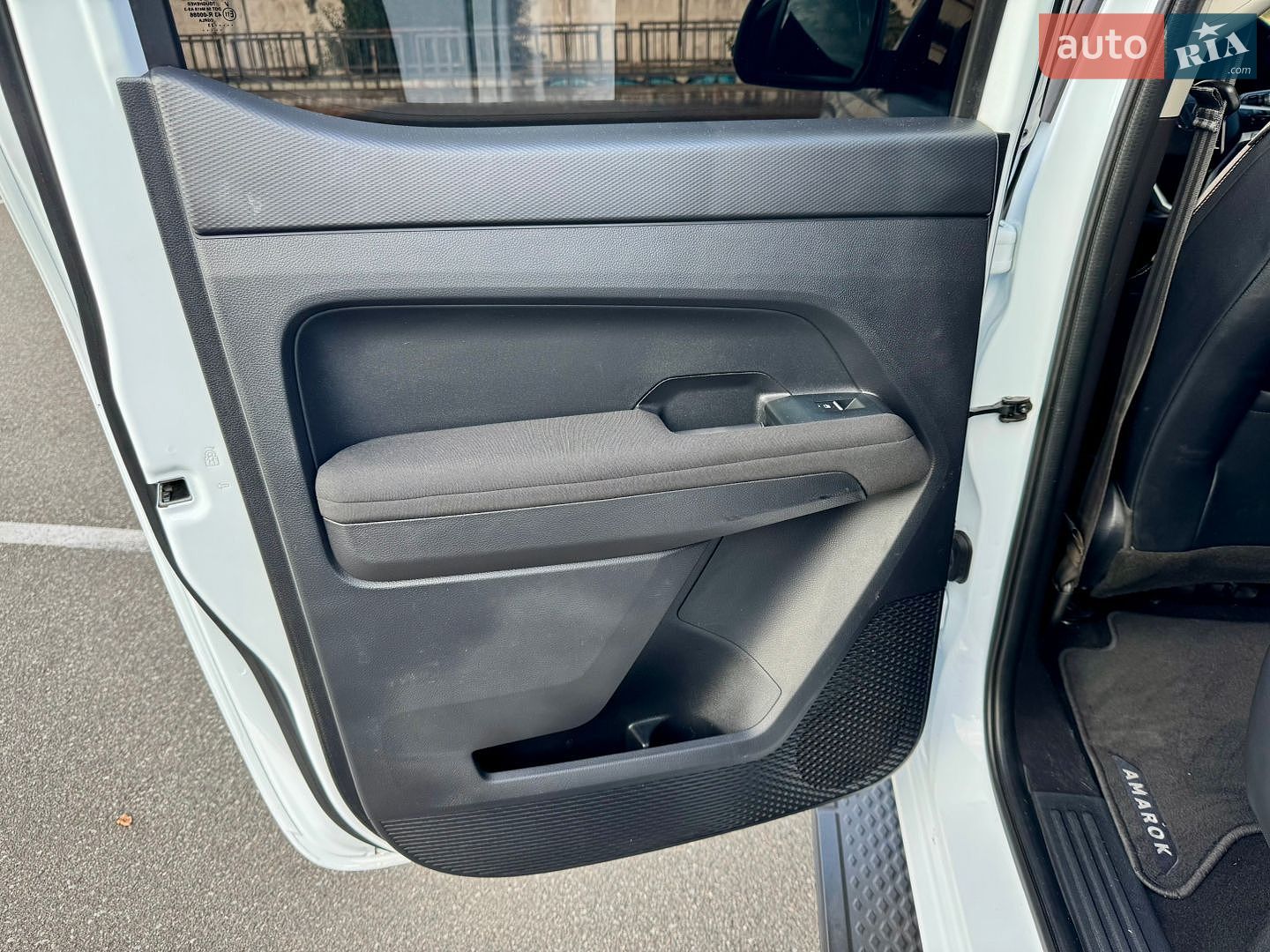 Volkswagen Amarok 2023 VIN WV4ZZZT13PS007960 фото оголошення 38 з 78
