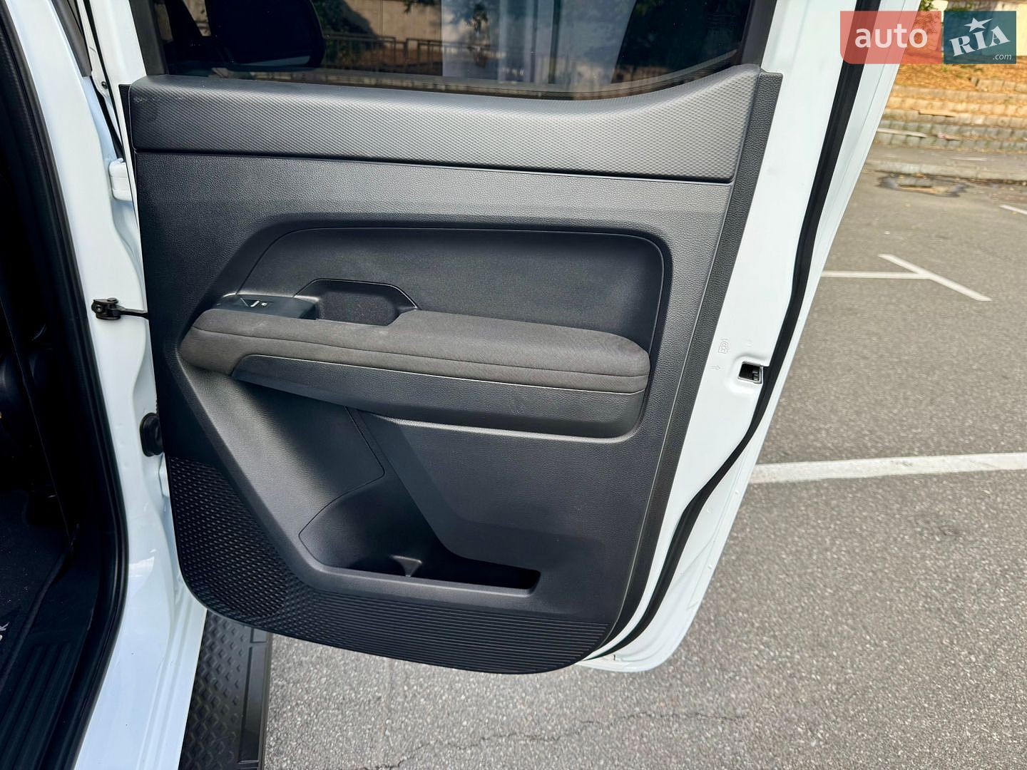 Volkswagen Amarok 2023 VIN WV4ZZZT13PS007960 фото оголошення 49 з 78