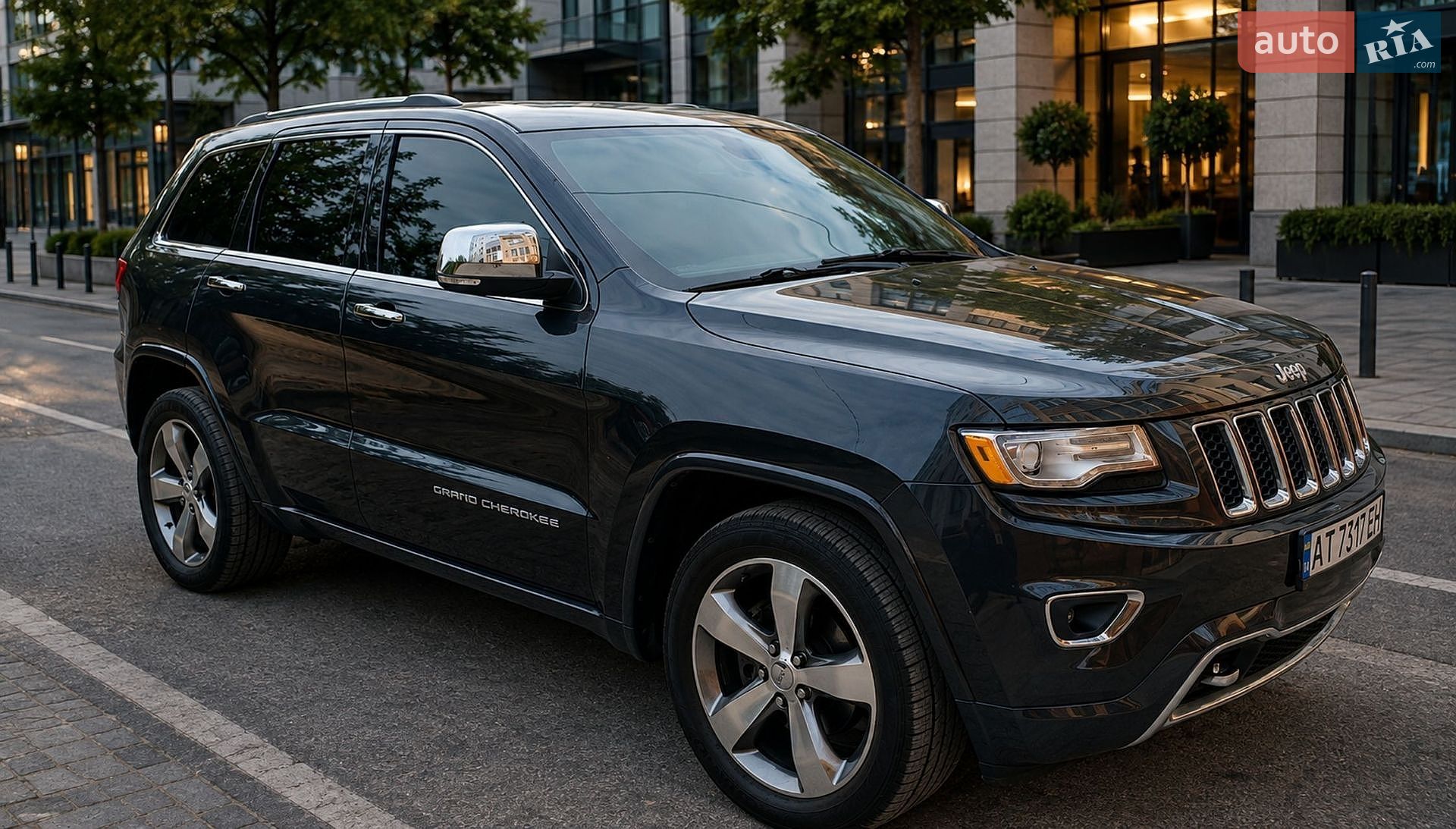 Jeep Grand Cherokee 2014 VIN 1C4RJECG9FC646803 фото оголошення 9 з 31