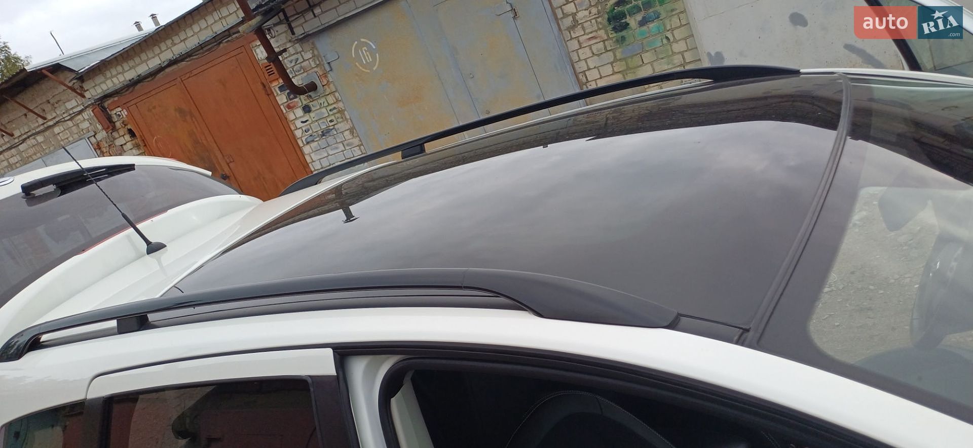 Nissan Qashqai 2013 VIN SJNJEAJ10U7176435 фото оголошення 2 з 19