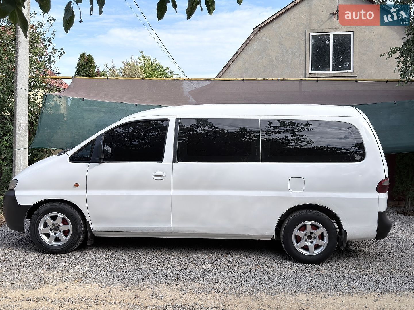 Hyundai H 200 1998 VIN KMJWVH7FPWU052150 фото оголошення 6 з 17