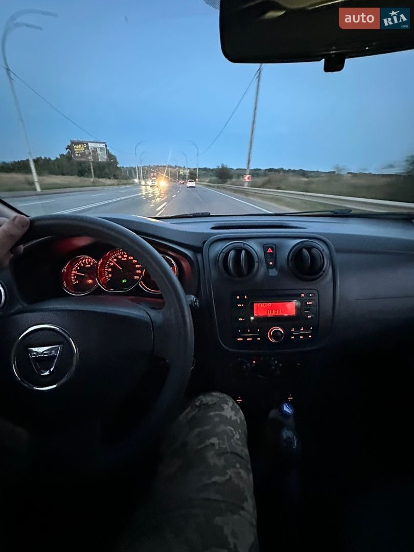 Dacia Logan 2016 VIN UU17SDE3356188603 фото оголошення 33 з 34