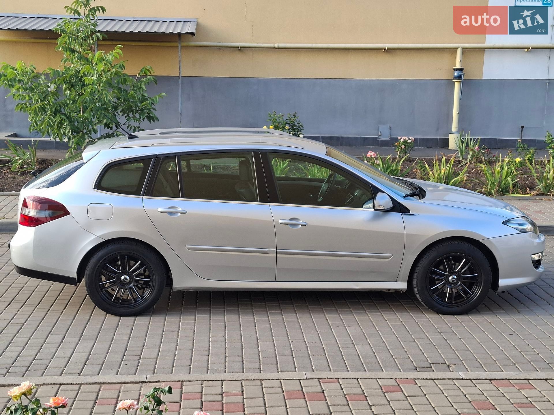 Renault Laguna 2011 VIN VF1KT1R0644997878 фото оголошення 4 з 20