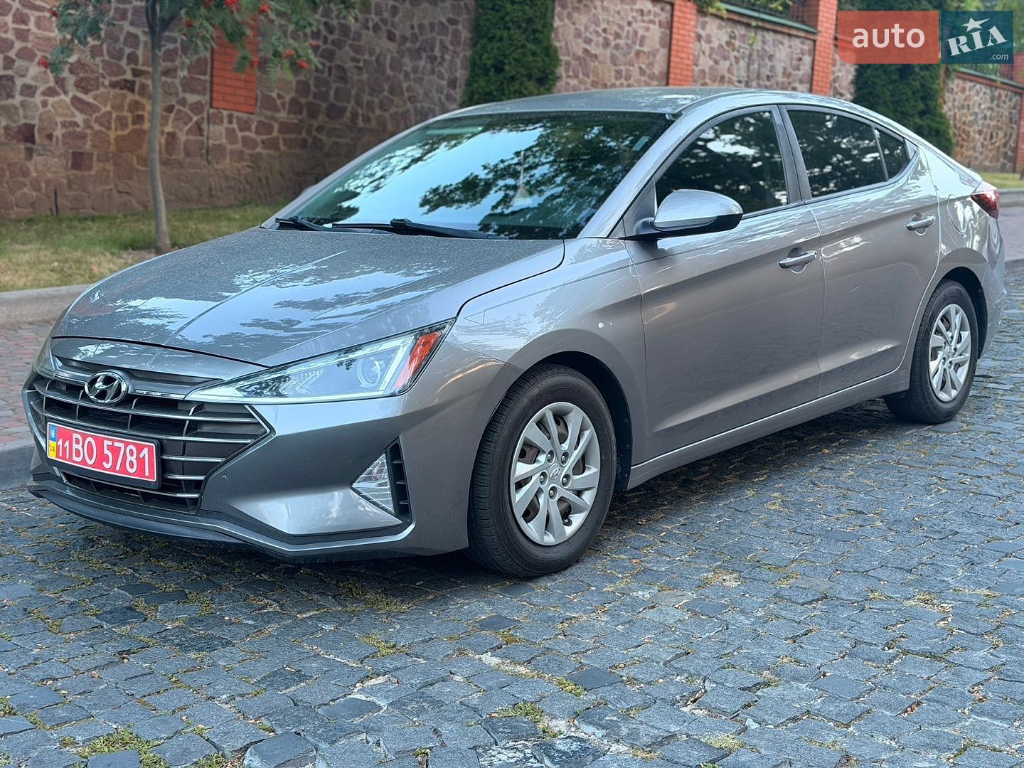 Hyundai Elantra 2019 VIN KMHD74LF1LU950283 фото оголошення 3 з 37