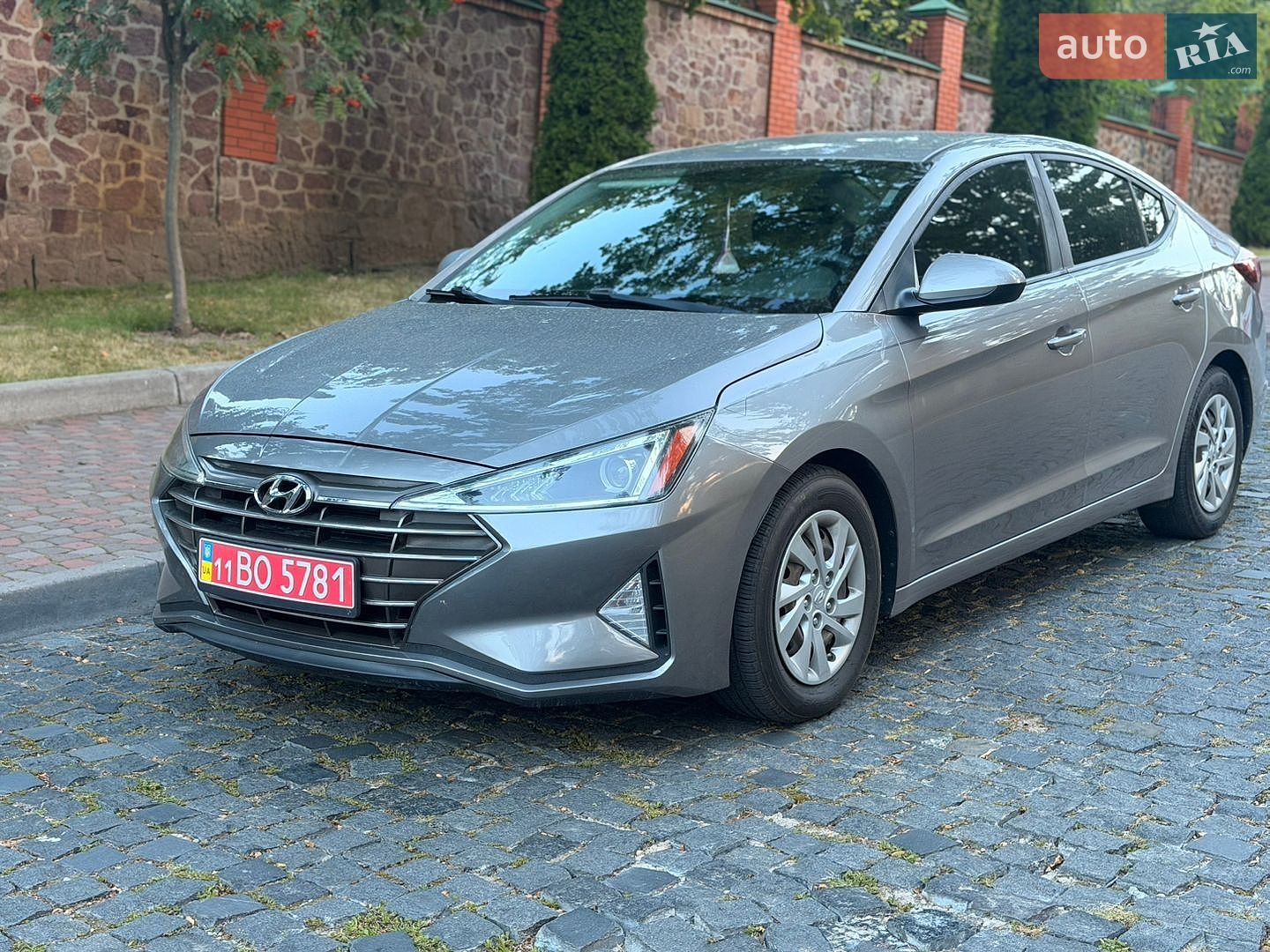 Hyundai Elantra 2019 VIN KMHD74LF1LU950283 фото оголошення 14 з 37