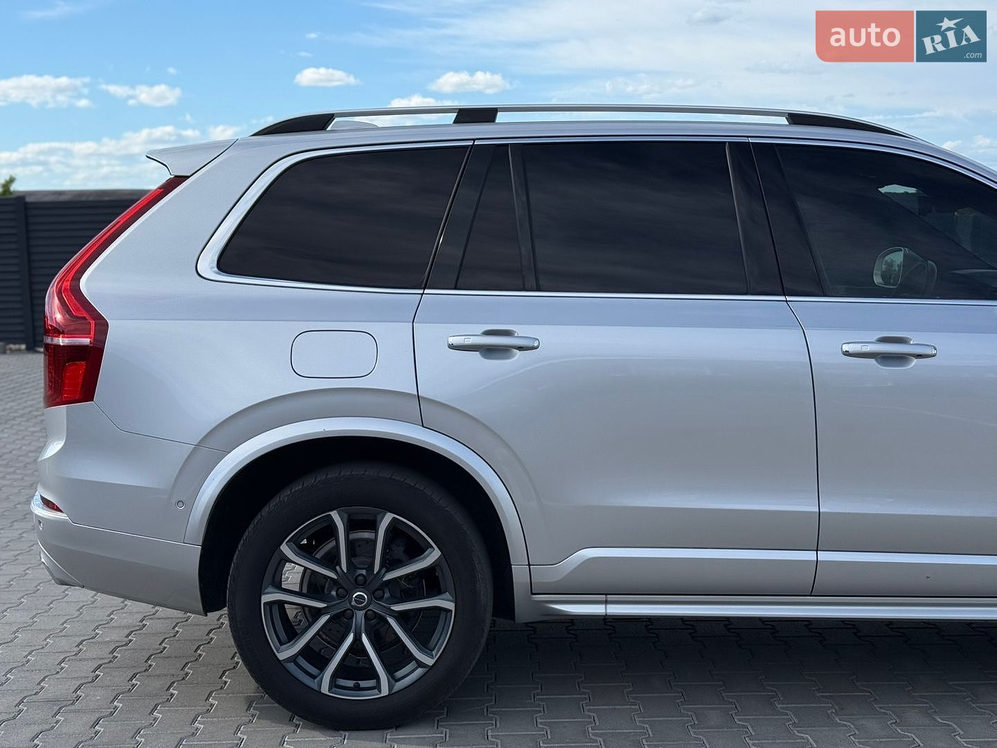 Volvo XC90 2015 VIN YV4A22PK9G1033372 фото оголошення 42 з 113