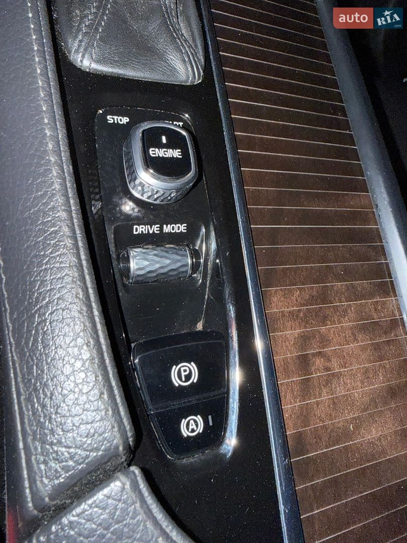 Volvo XC90 2015 VIN YV4A22PK9G1033372 фото оголошення 102 з 113