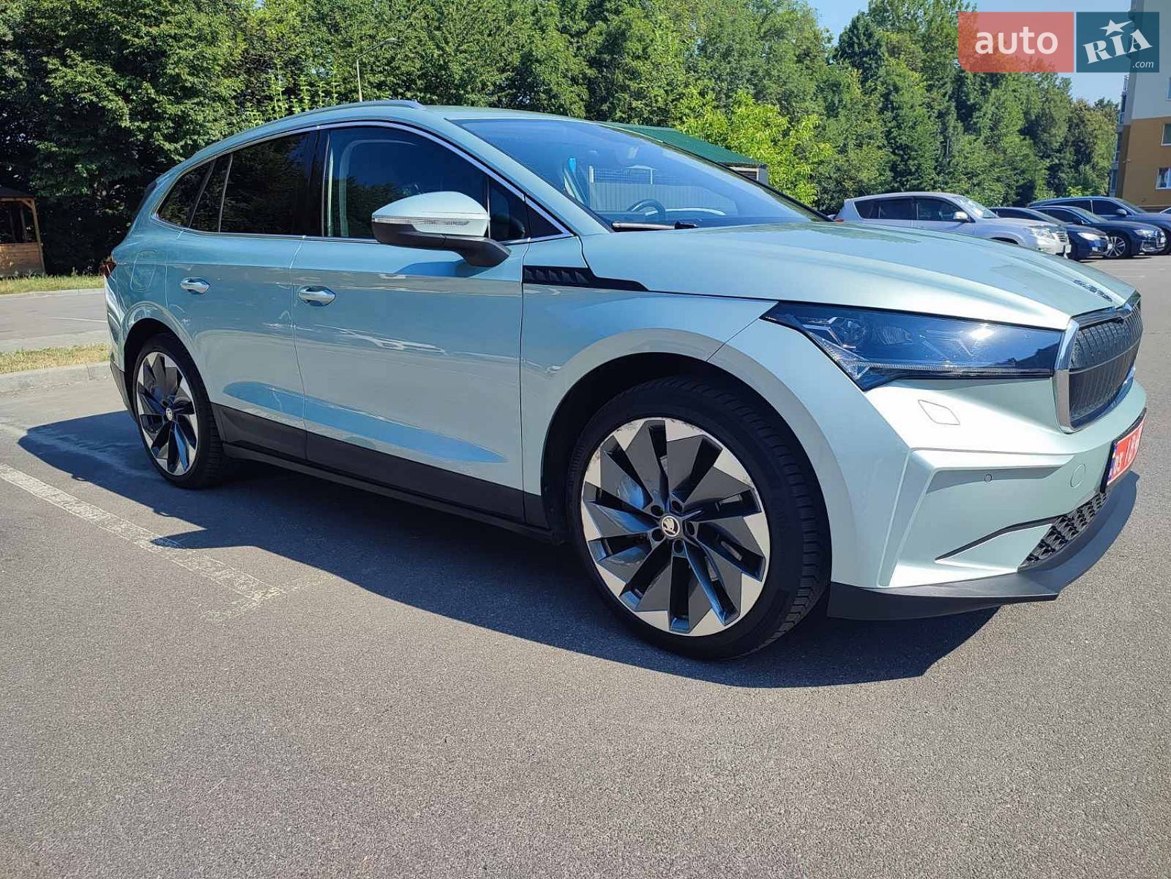 Skoda Enyaq iV 2021 VIN TMBJC7NY2MF017016 фото оголошення 2 з 38