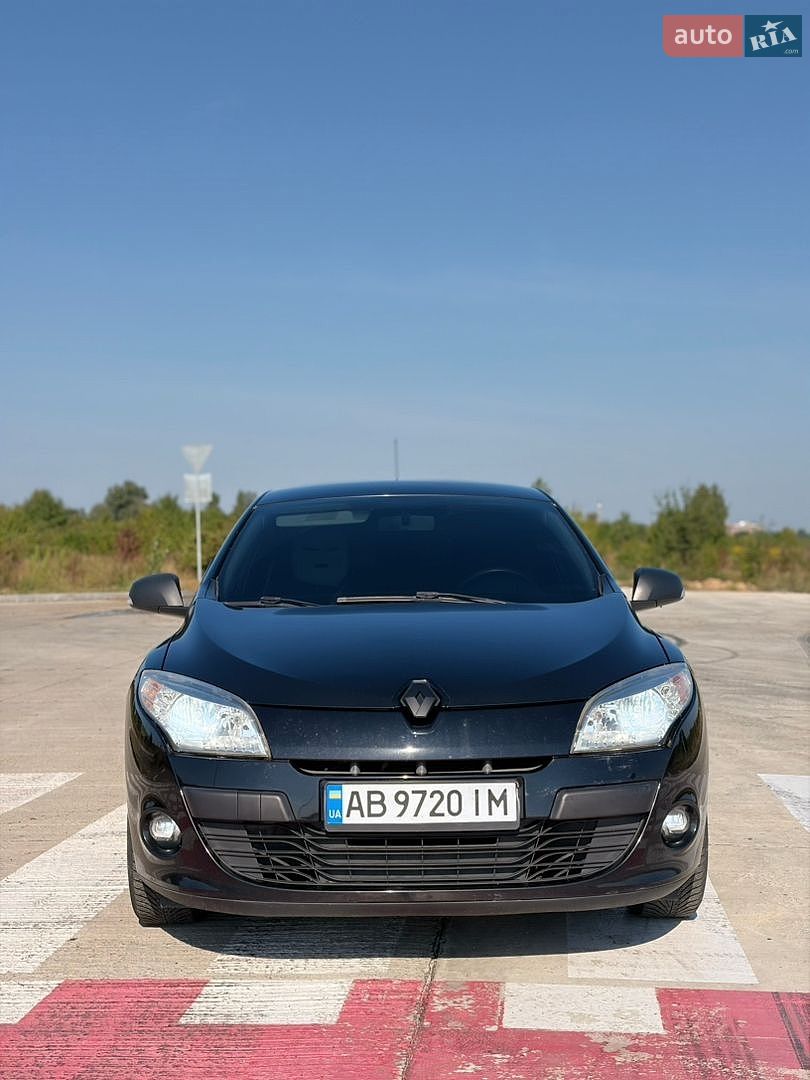 Renault Megane 2011 VIN VF1BZ1R0544451870 фото оголошення 2 з 12