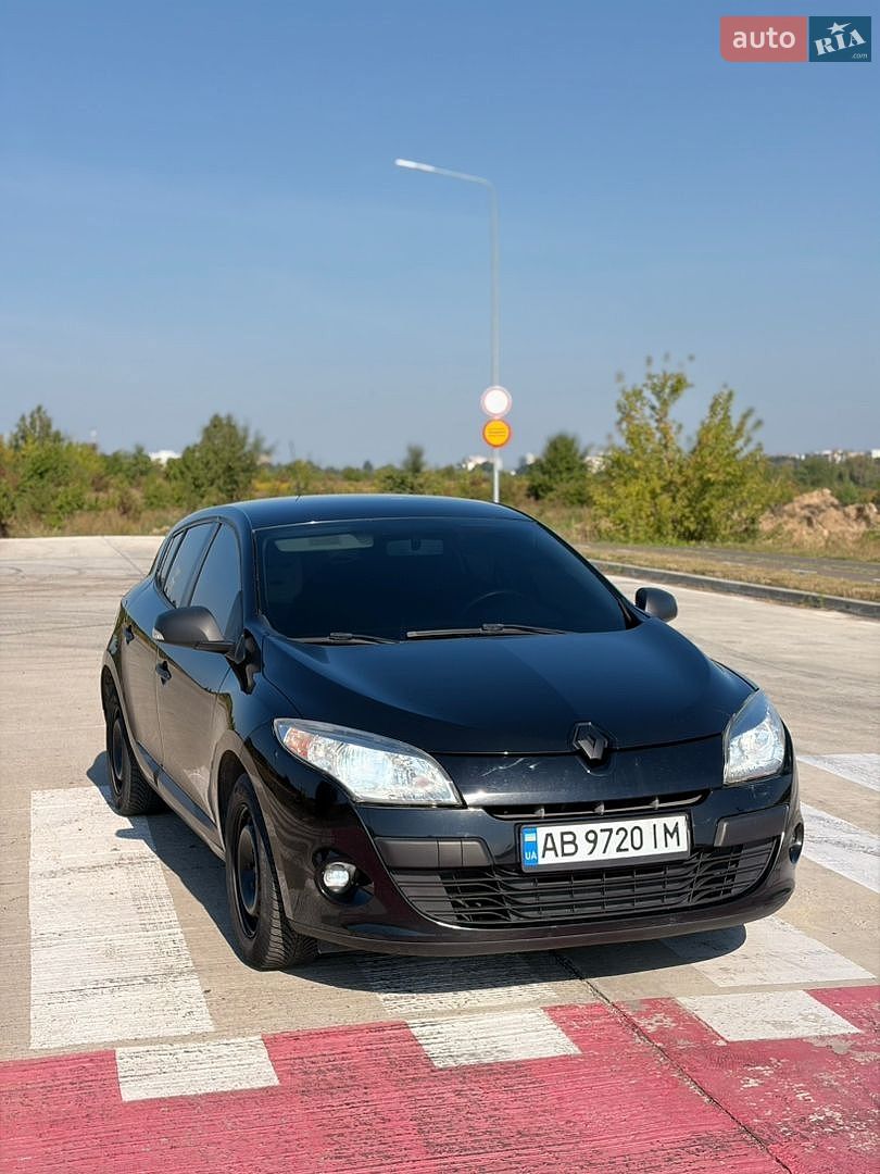 Renault Megane 2011 VIN VF1BZ1R0544451870 фото оголошення 4 з 12