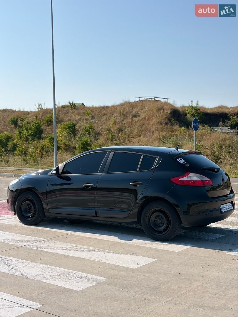 Renault Megane 2011 VIN VF1BZ1R0544451870 фото оголошення 10 з 12